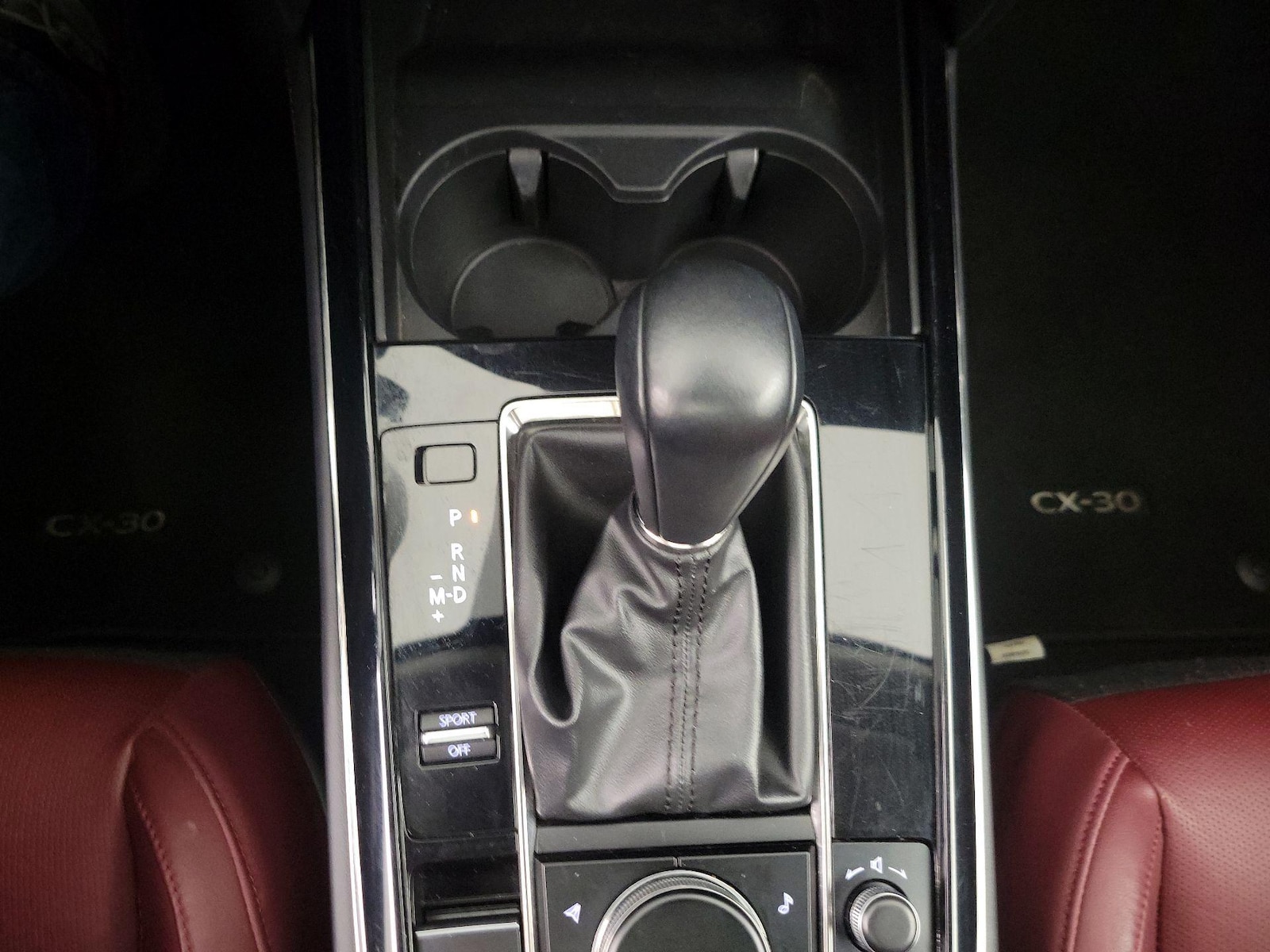 2023 Mazda CX-30 Carbon Edition - Photo 18