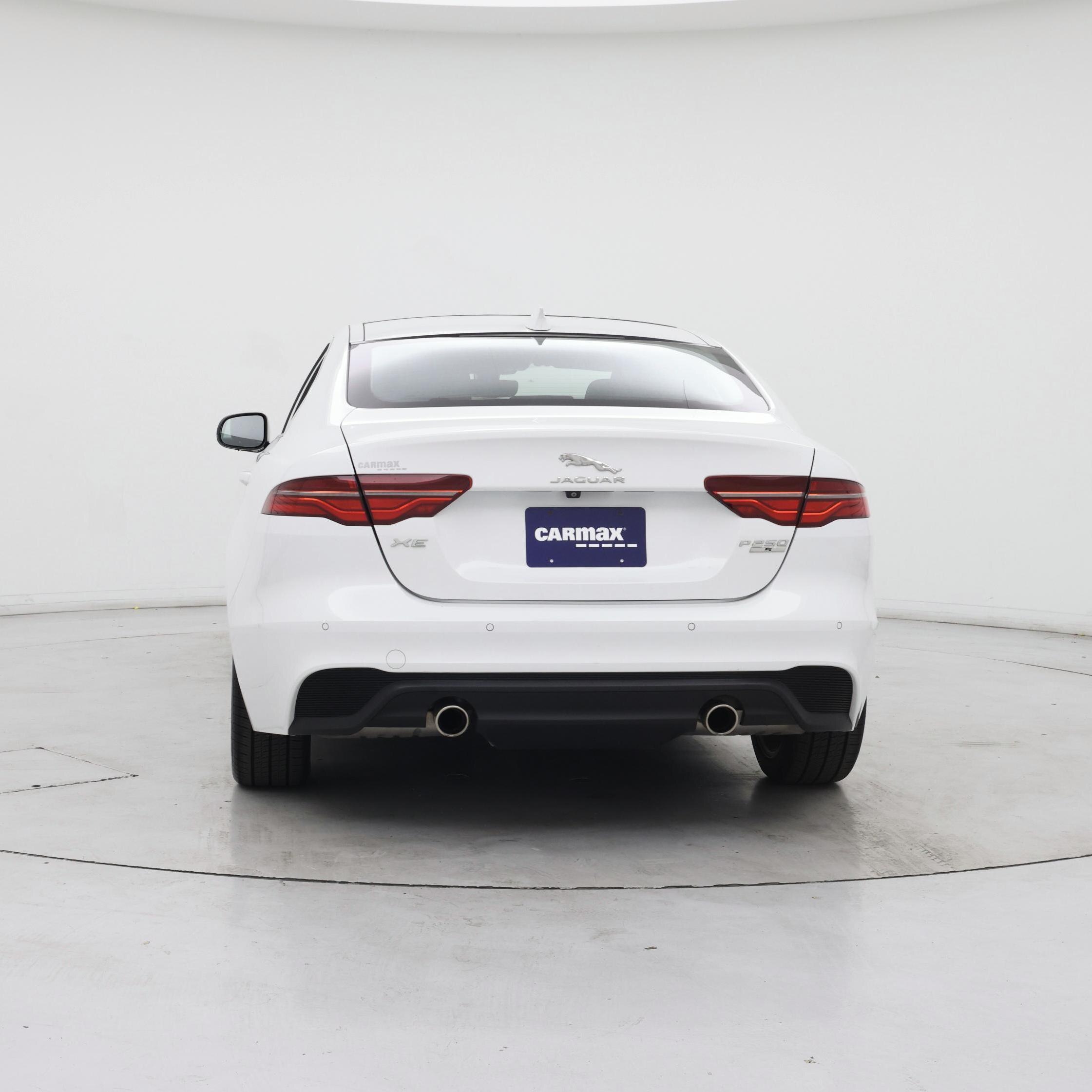 Thumbnail: 2020 Jaguar XE - 6