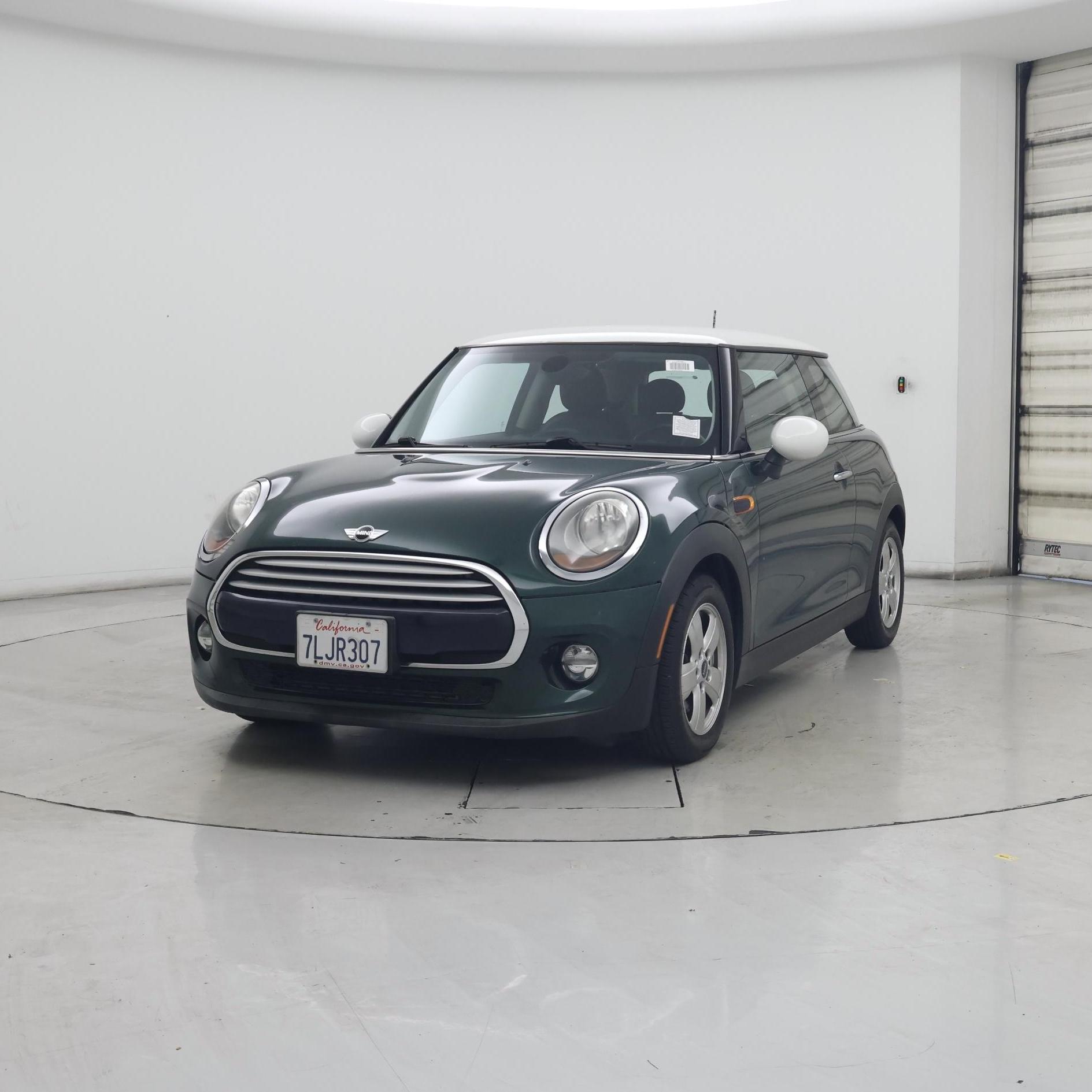 Thumbnail: 2015 MINI Cooper Hardtop - 4