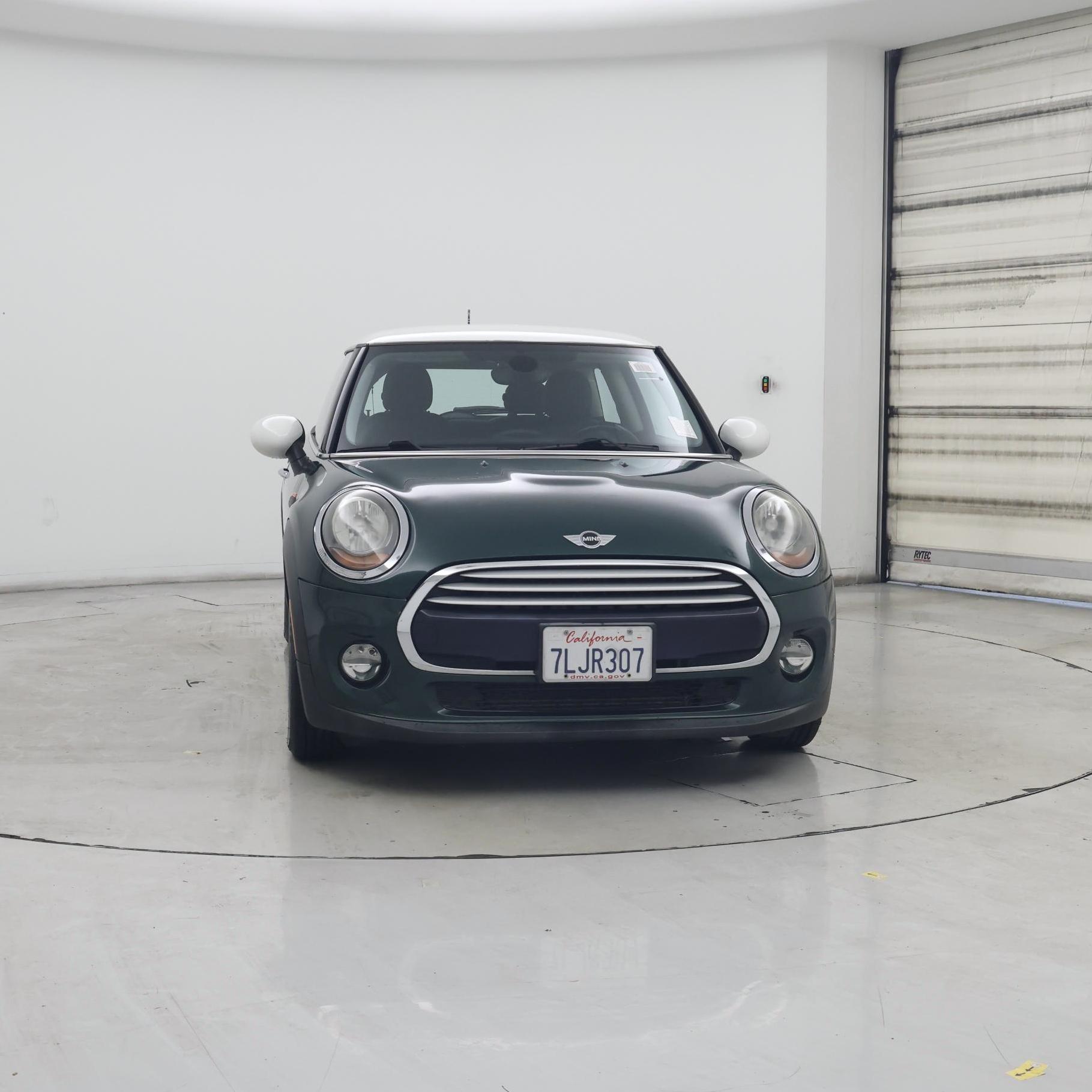 Thumbnail: 2015 MINI Cooper Hardtop - 5