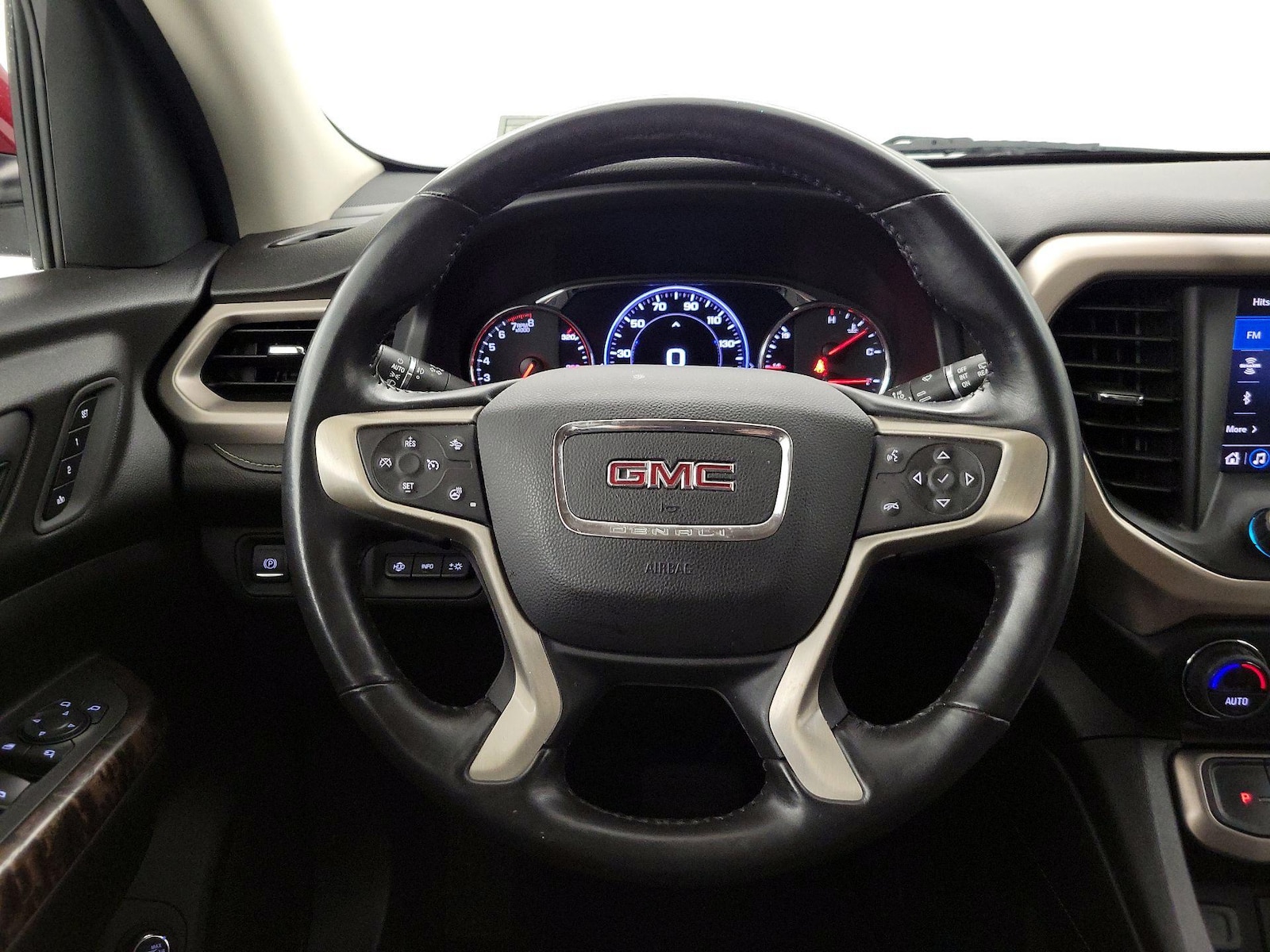 2022 GMC Acadia Denali - Photo 11