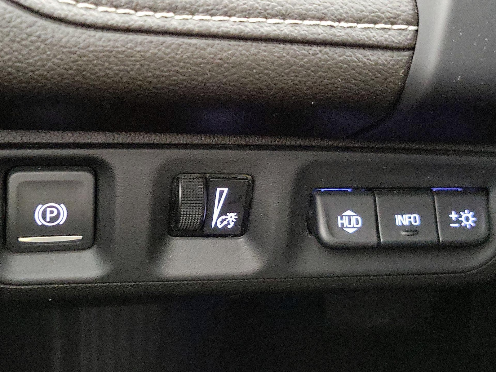 2022 GMC Acadia Denali - Photo 14