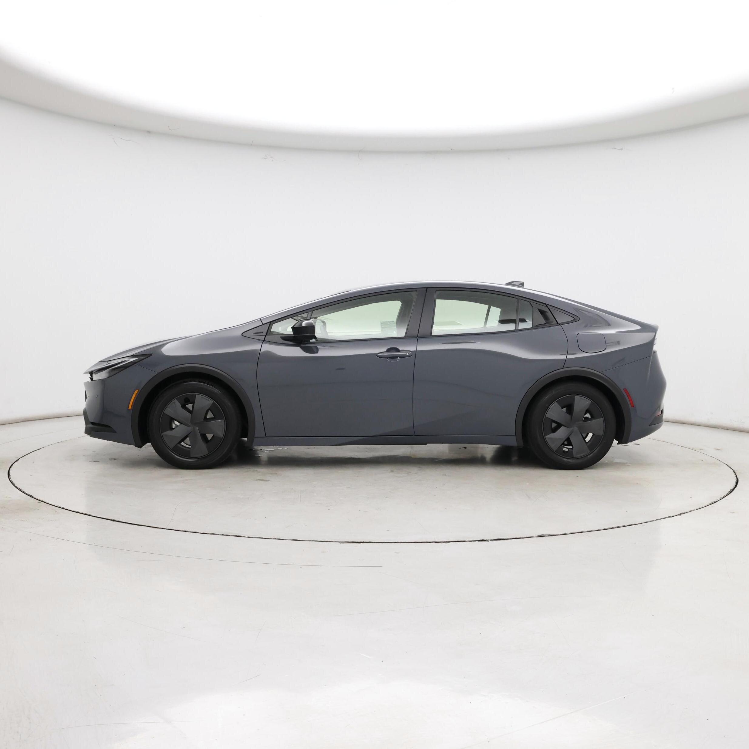 Thumbnail: 2025 Toyota Prius - 3