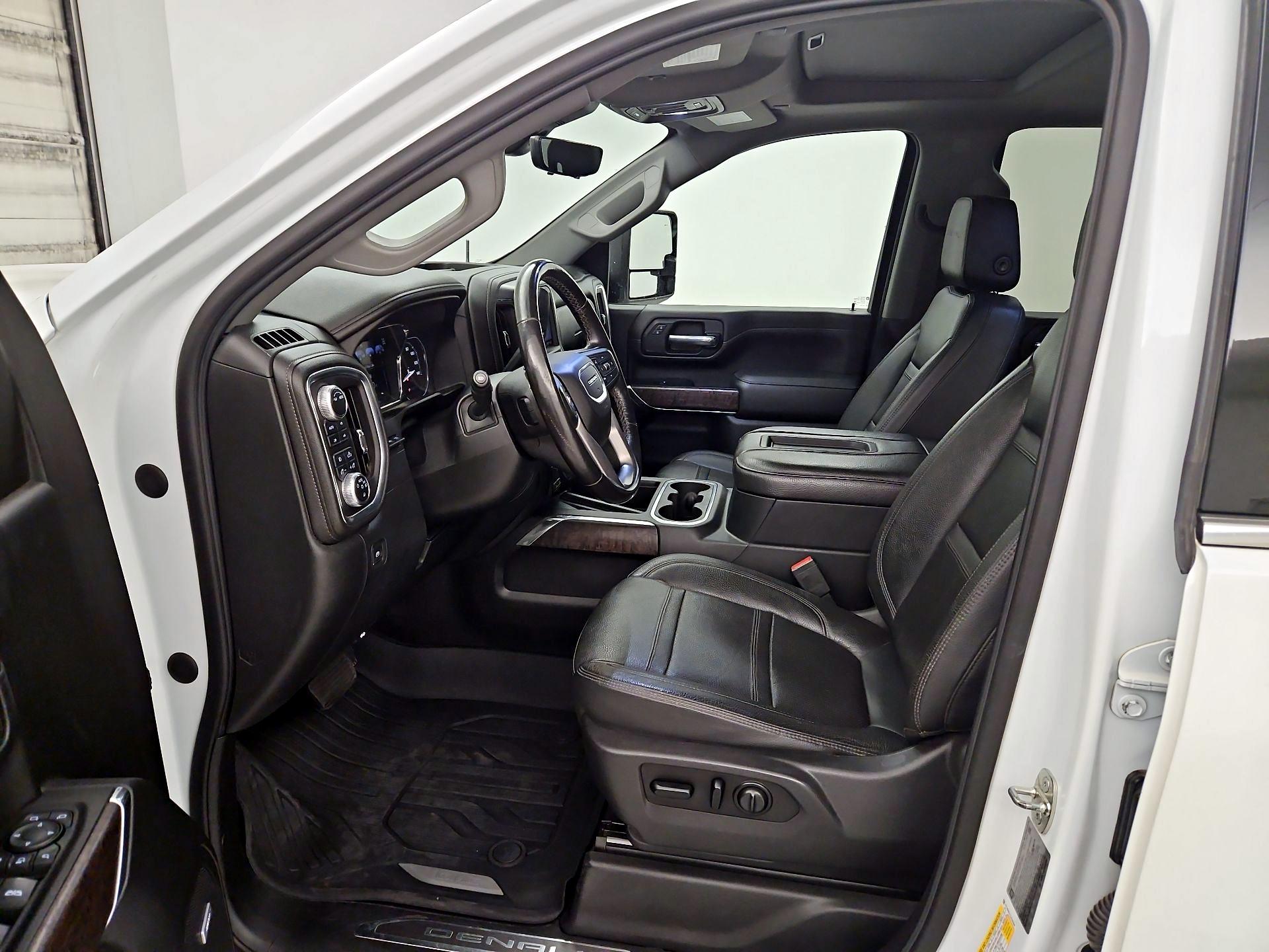 Thumbnail: 2020 GMC Sierra 3500 - 11