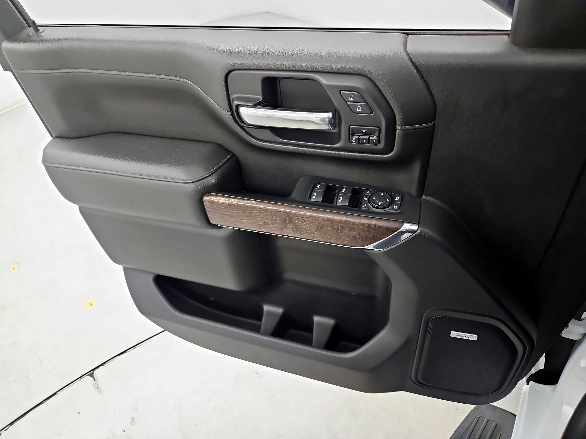 Thumbnail: 2020 GMC Sierra 3500 - 12