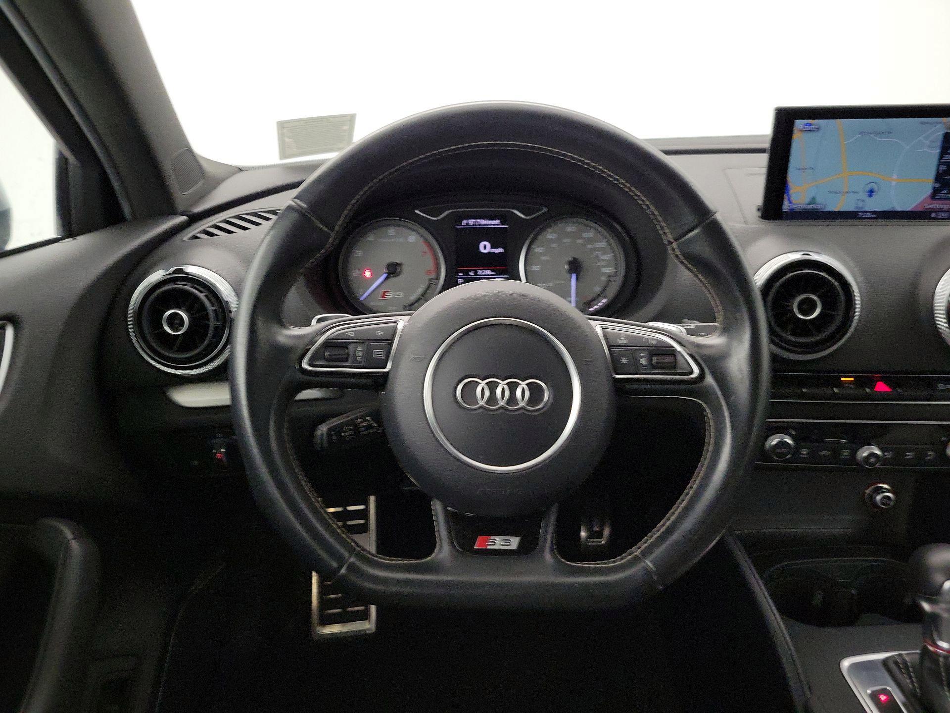 Thumbnail: 2016 Audi S3 - 10