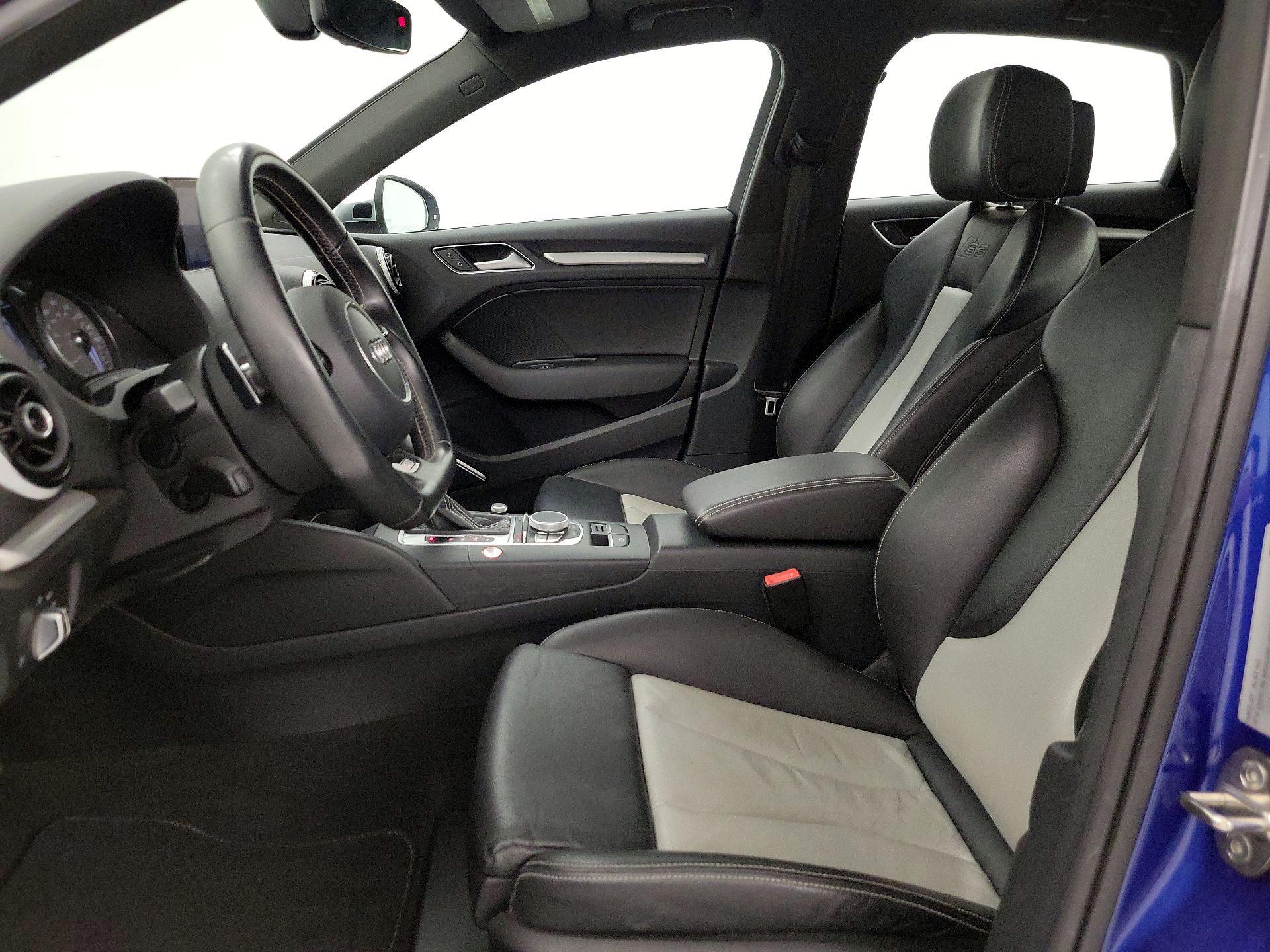 Thumbnail: 2016 Audi S3 - 11