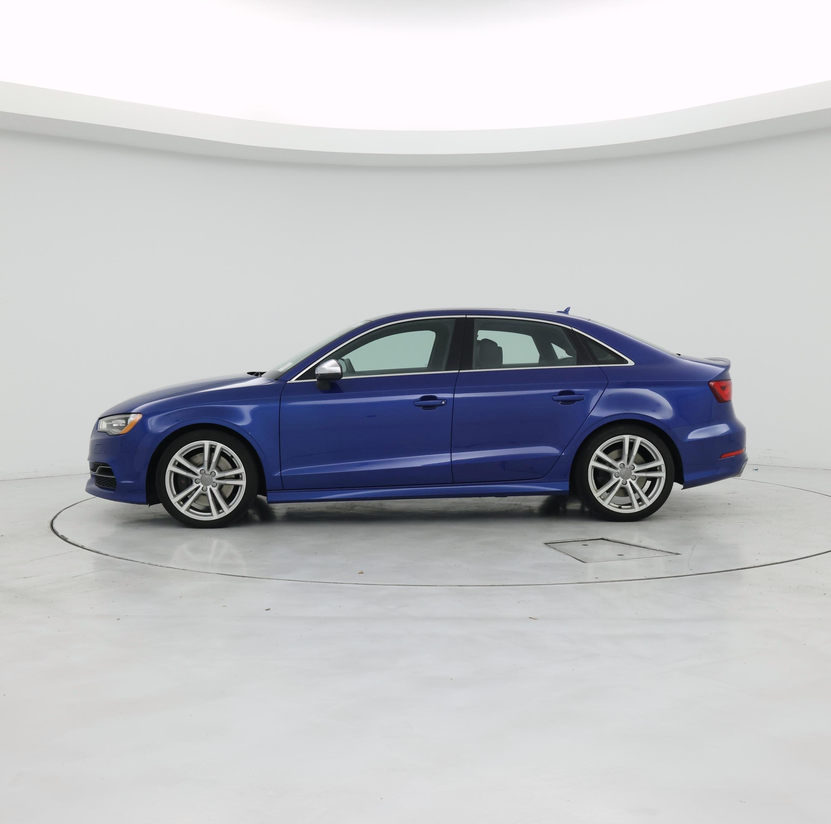 Thumbnail: 2016 Audi S3 - 3