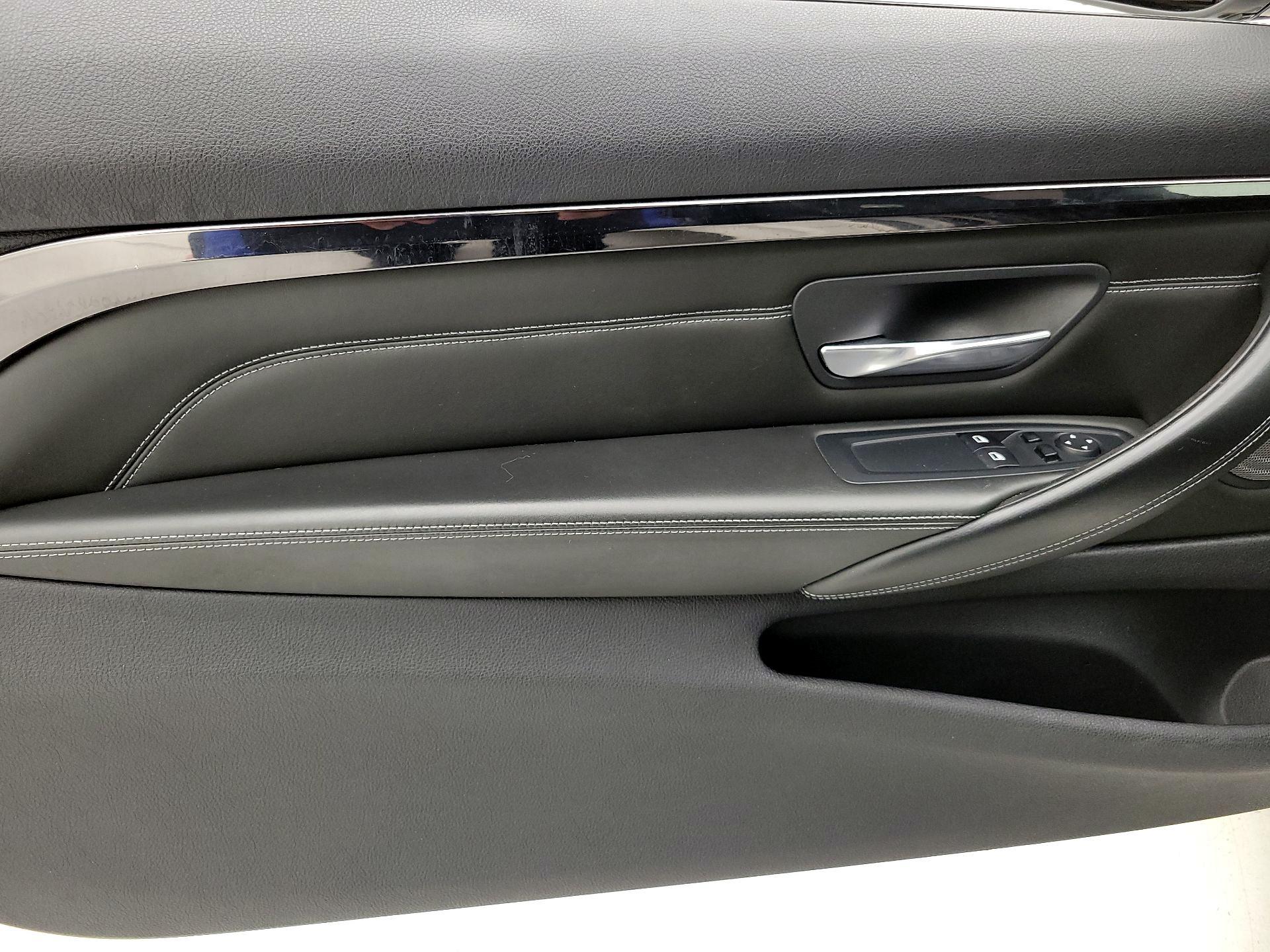 Thumbnail: 2015 BMW M4 - 12