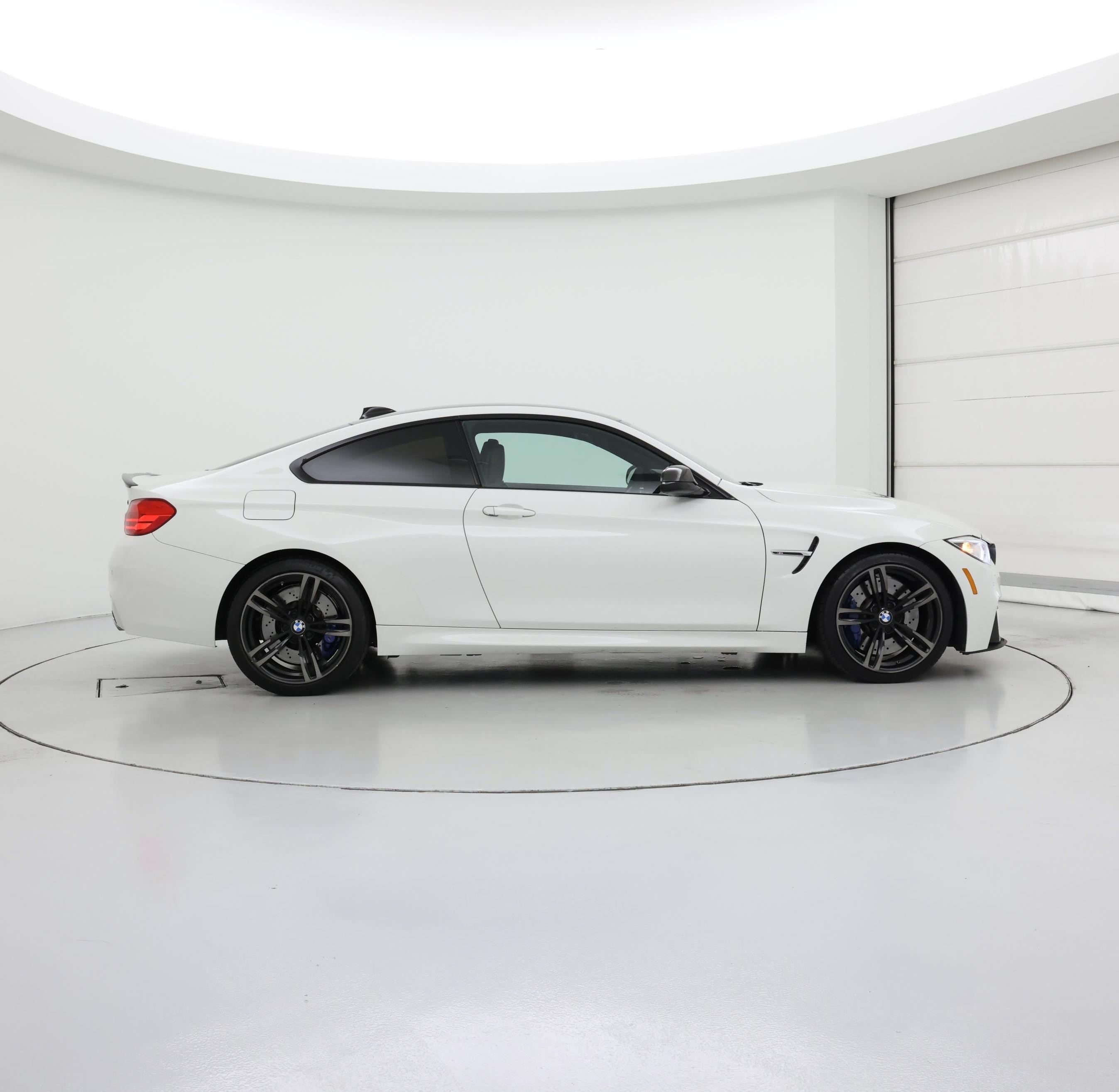 Thumbnail: 2015 BMW M4 - 7