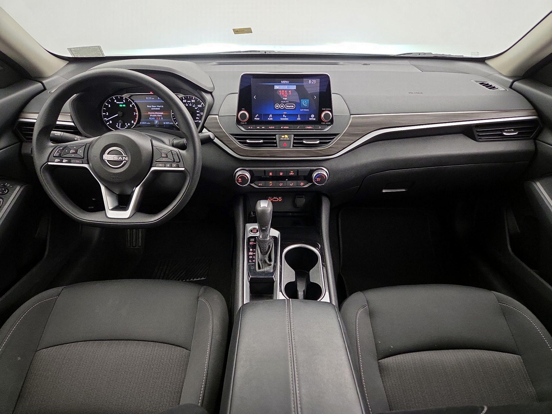 Thumbnail: 2024 Nissan Altima - 9