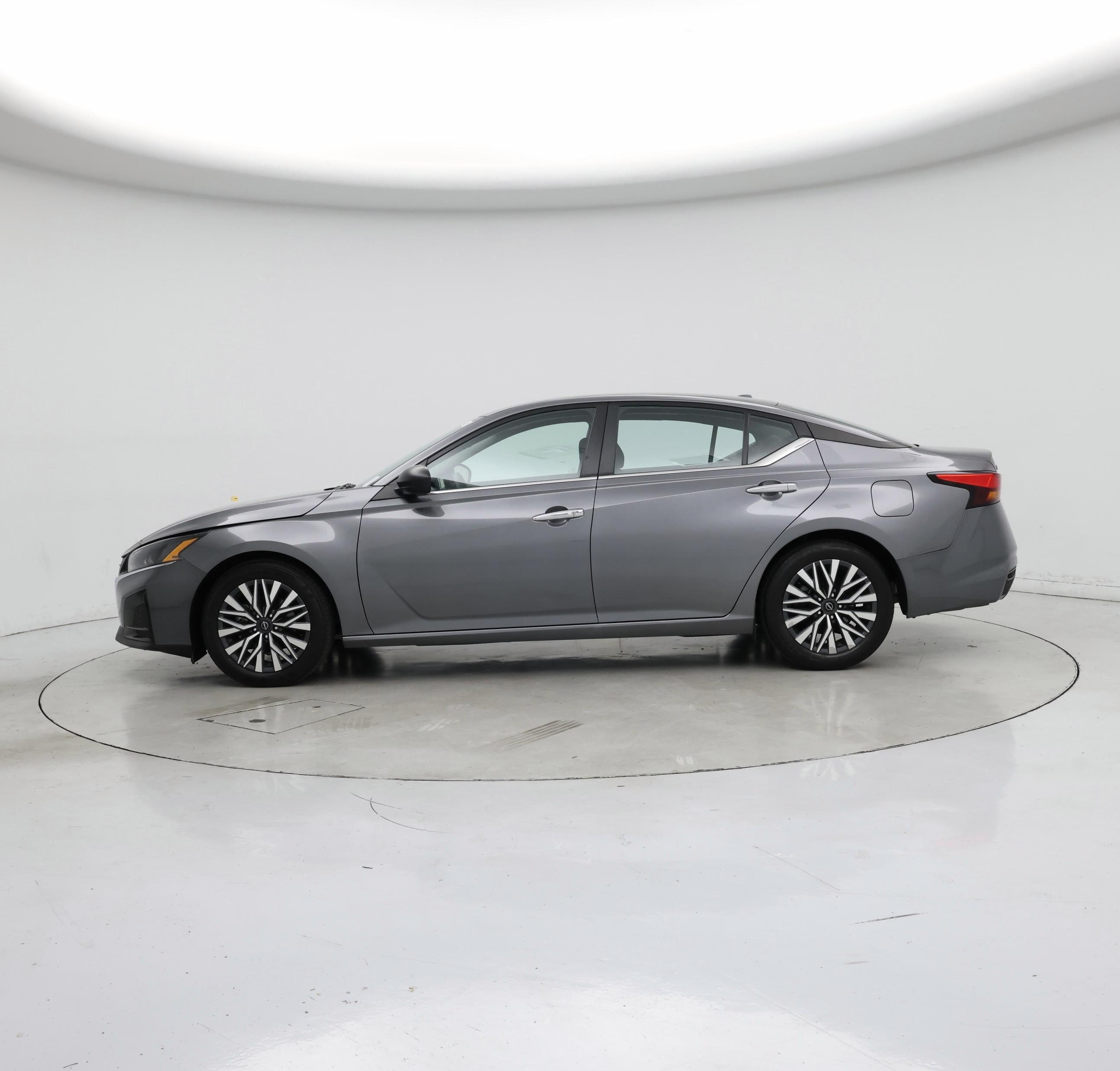 Thumbnail: 2024 Nissan Altima - 3