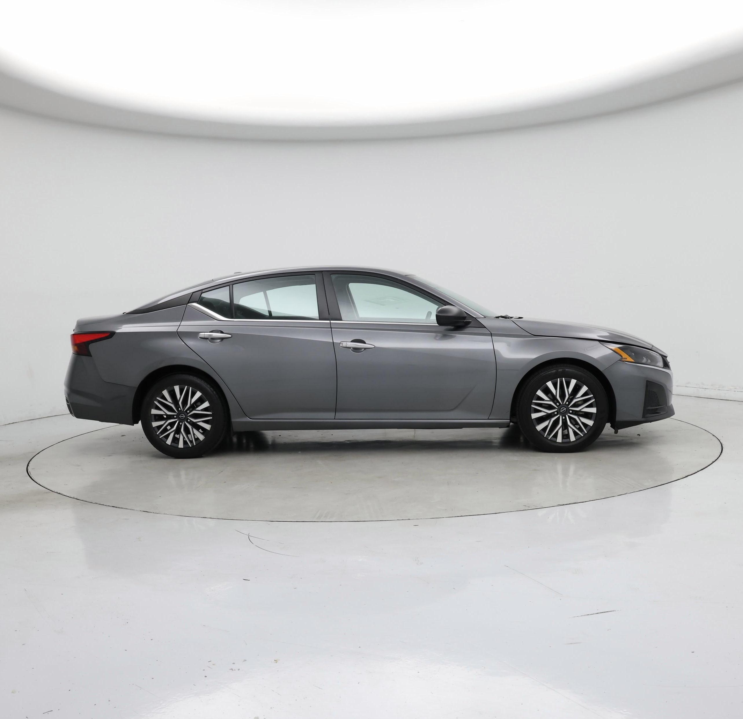 Thumbnail: 2024 Nissan Altima - 7