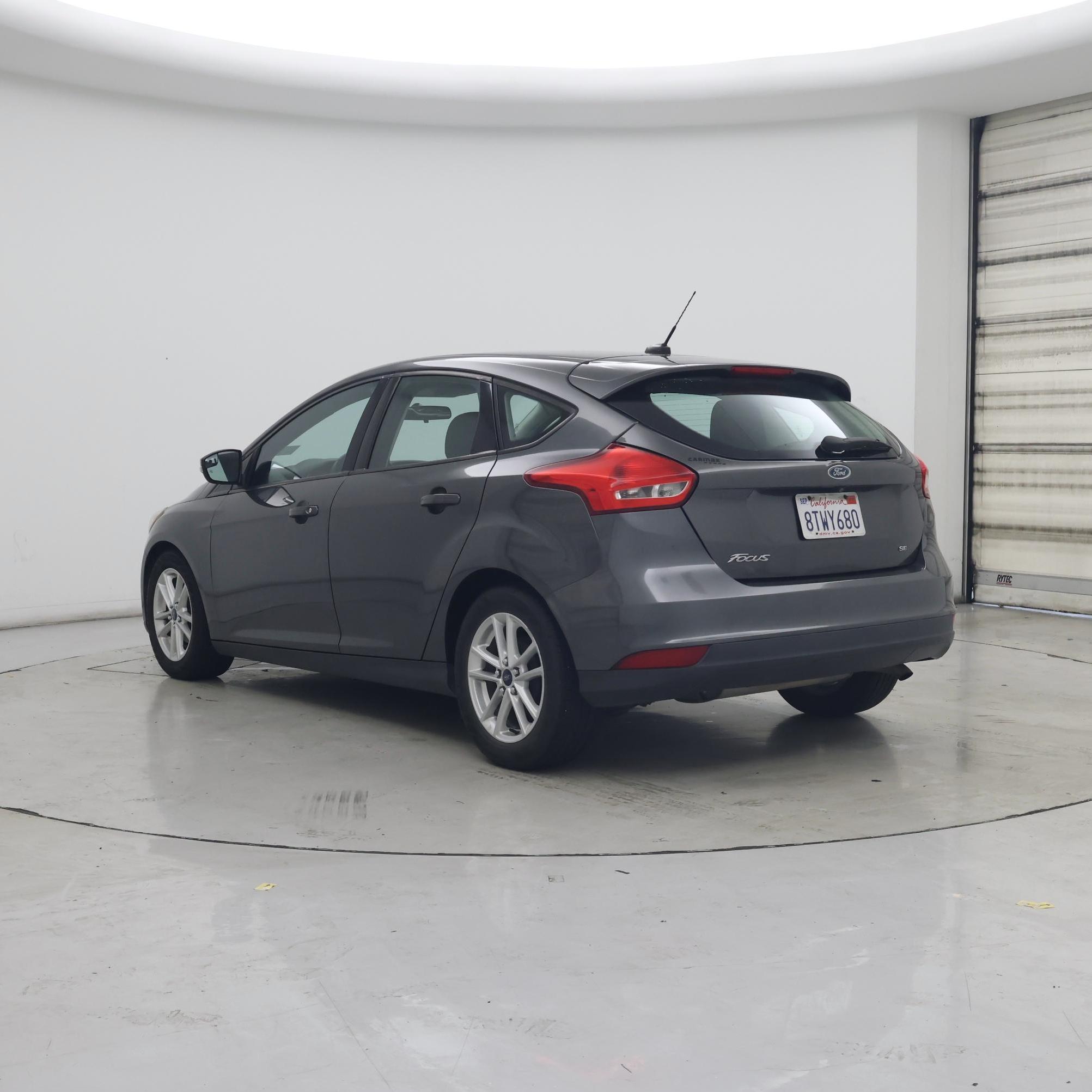 Thumbnail: 2017 Ford Focus - 2
