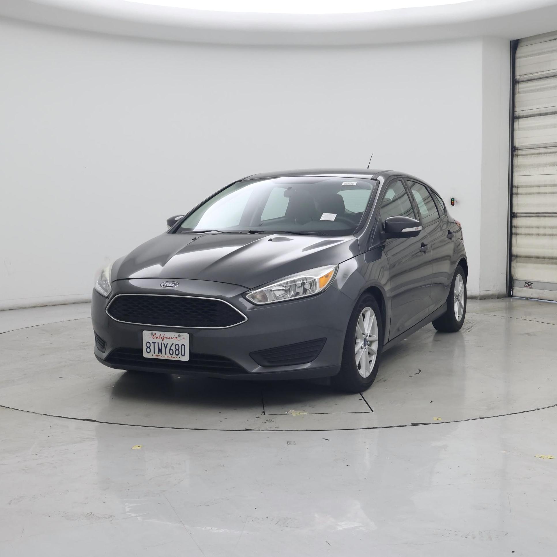 Thumbnail: 2017 Ford Focus - 4