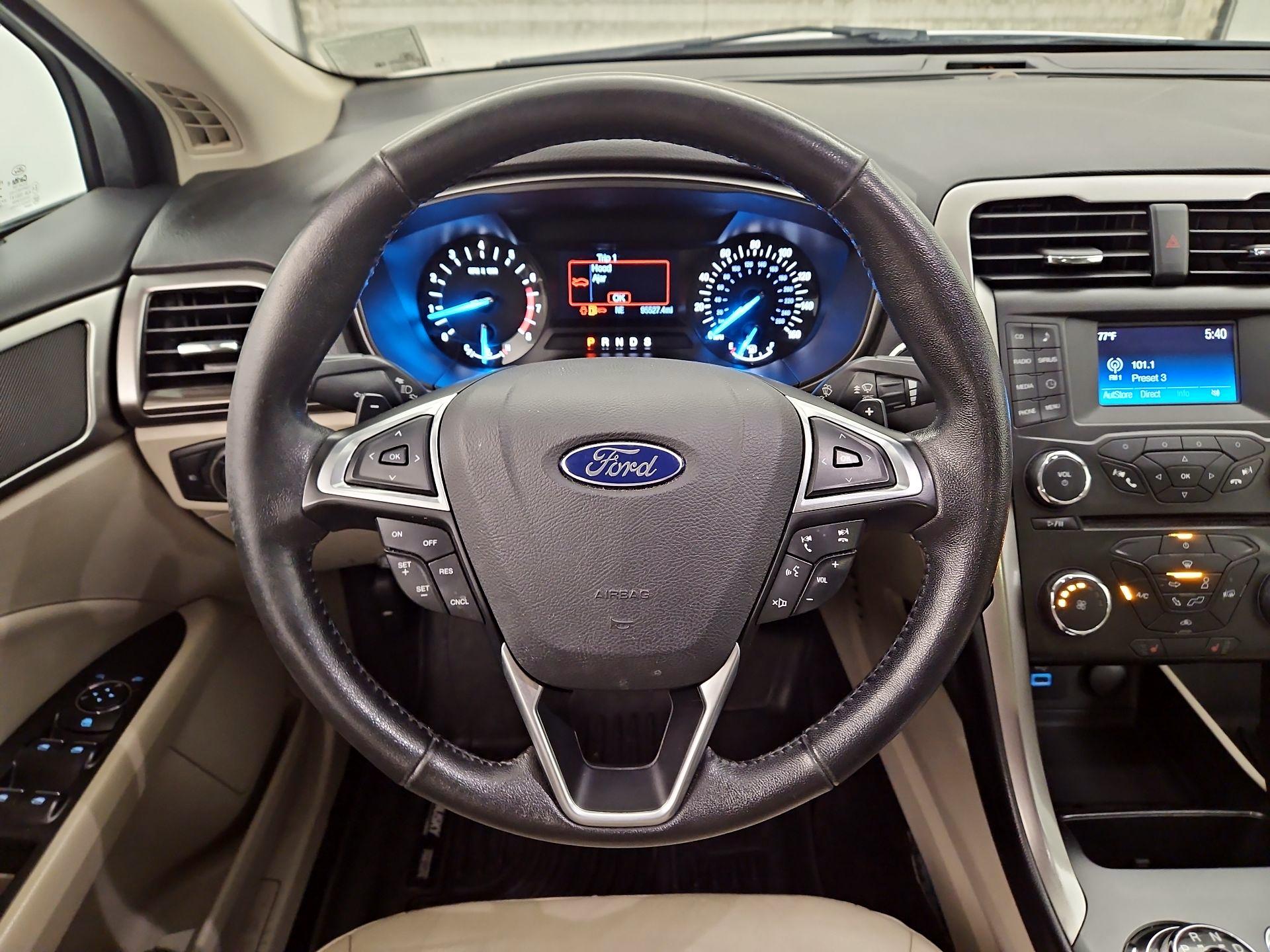 Thumbnail: 2017 Ford Fusion - 10