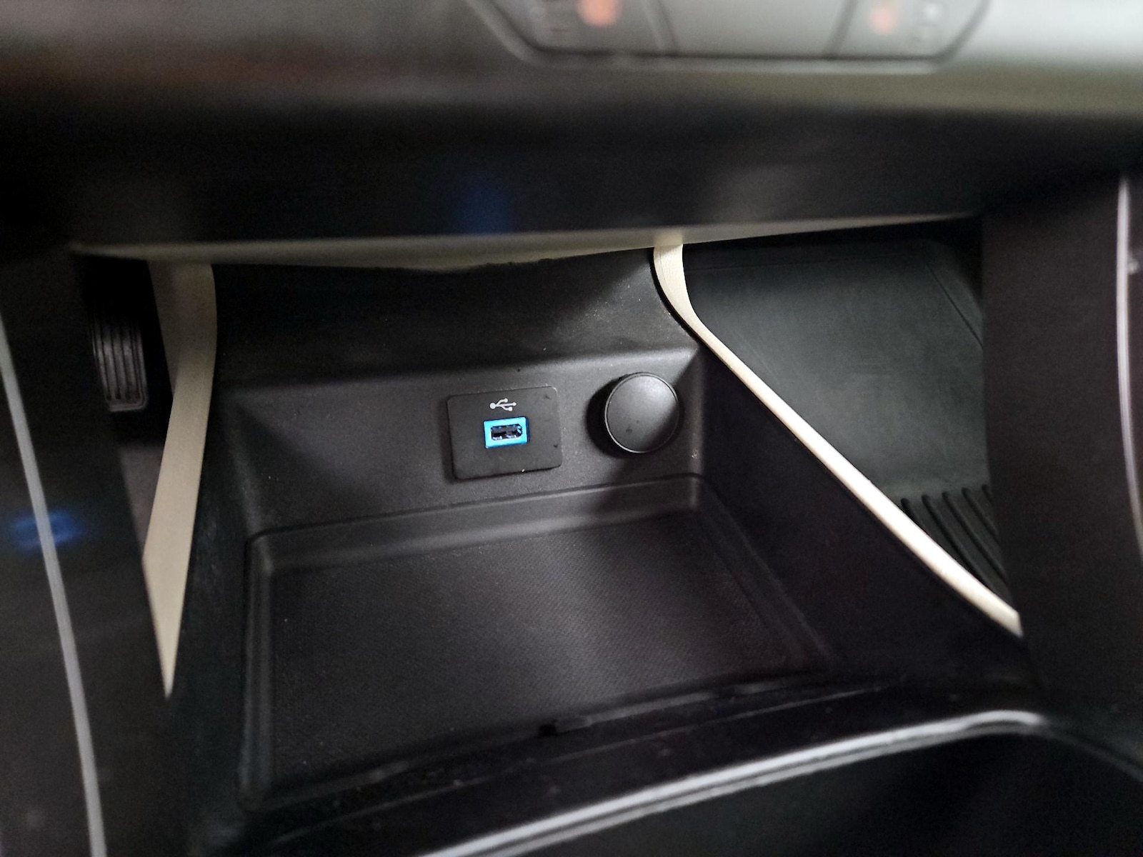 2017 Ford Fusion SE - Photo 18