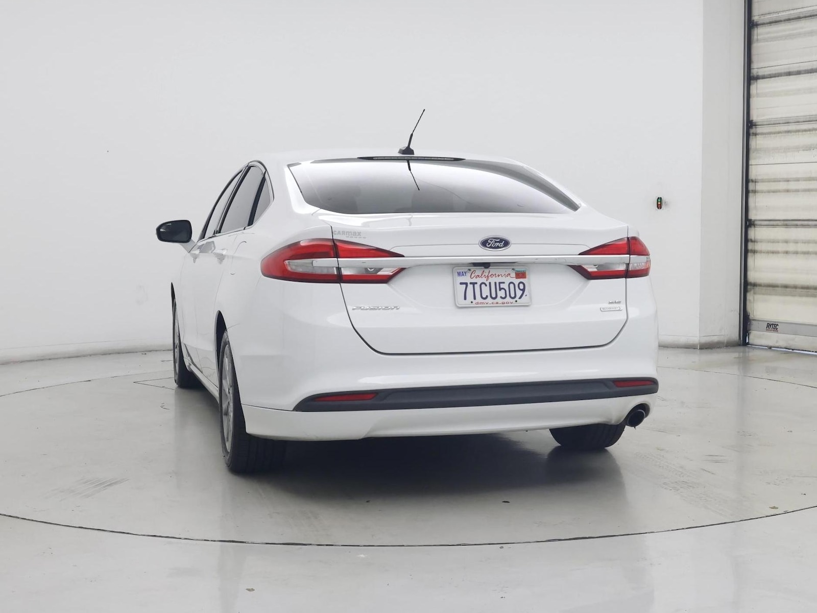 2017 Ford Fusion SE - Photo 7