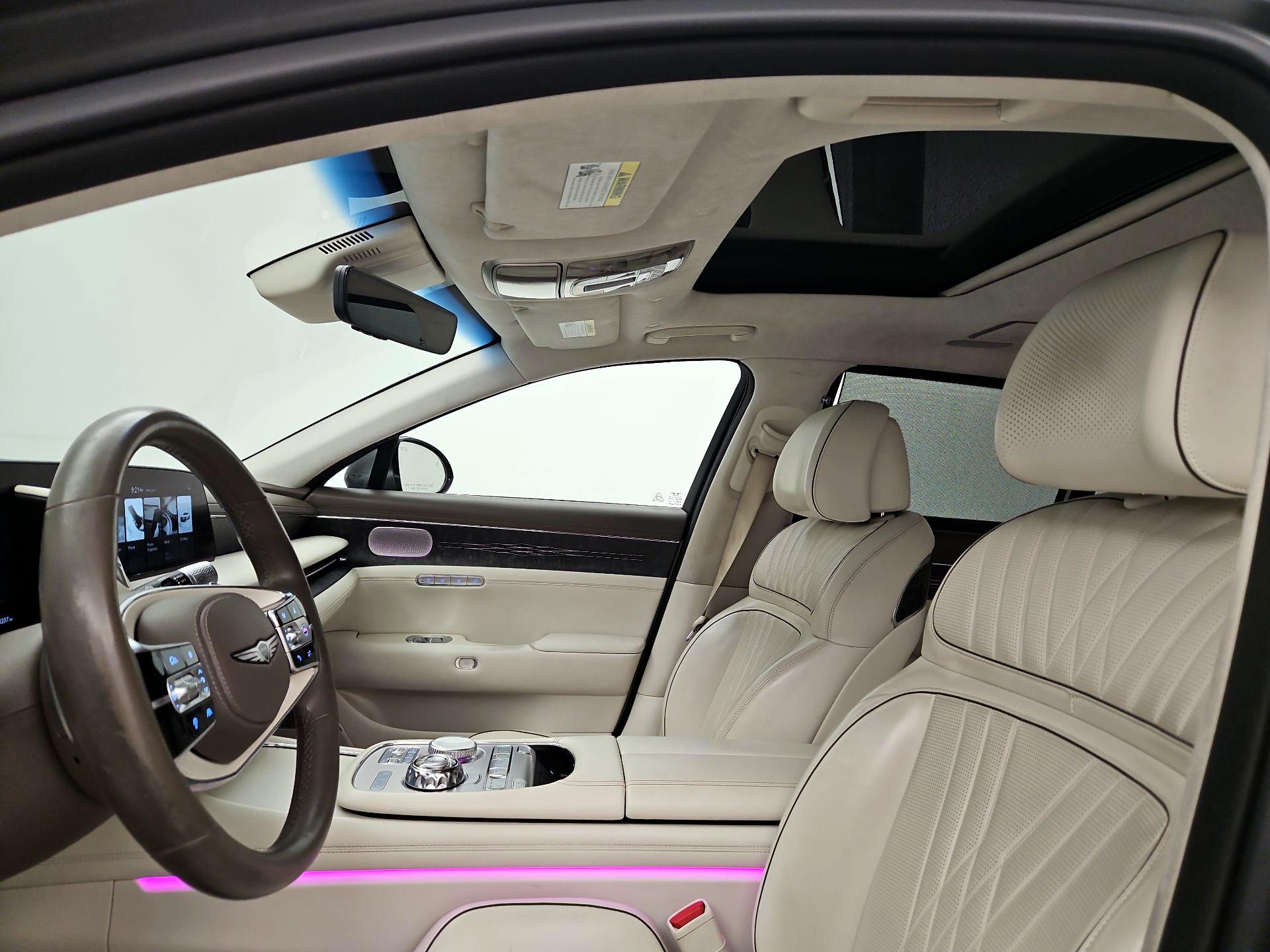 Thumbnail: 2023 Genesis G90 - 19