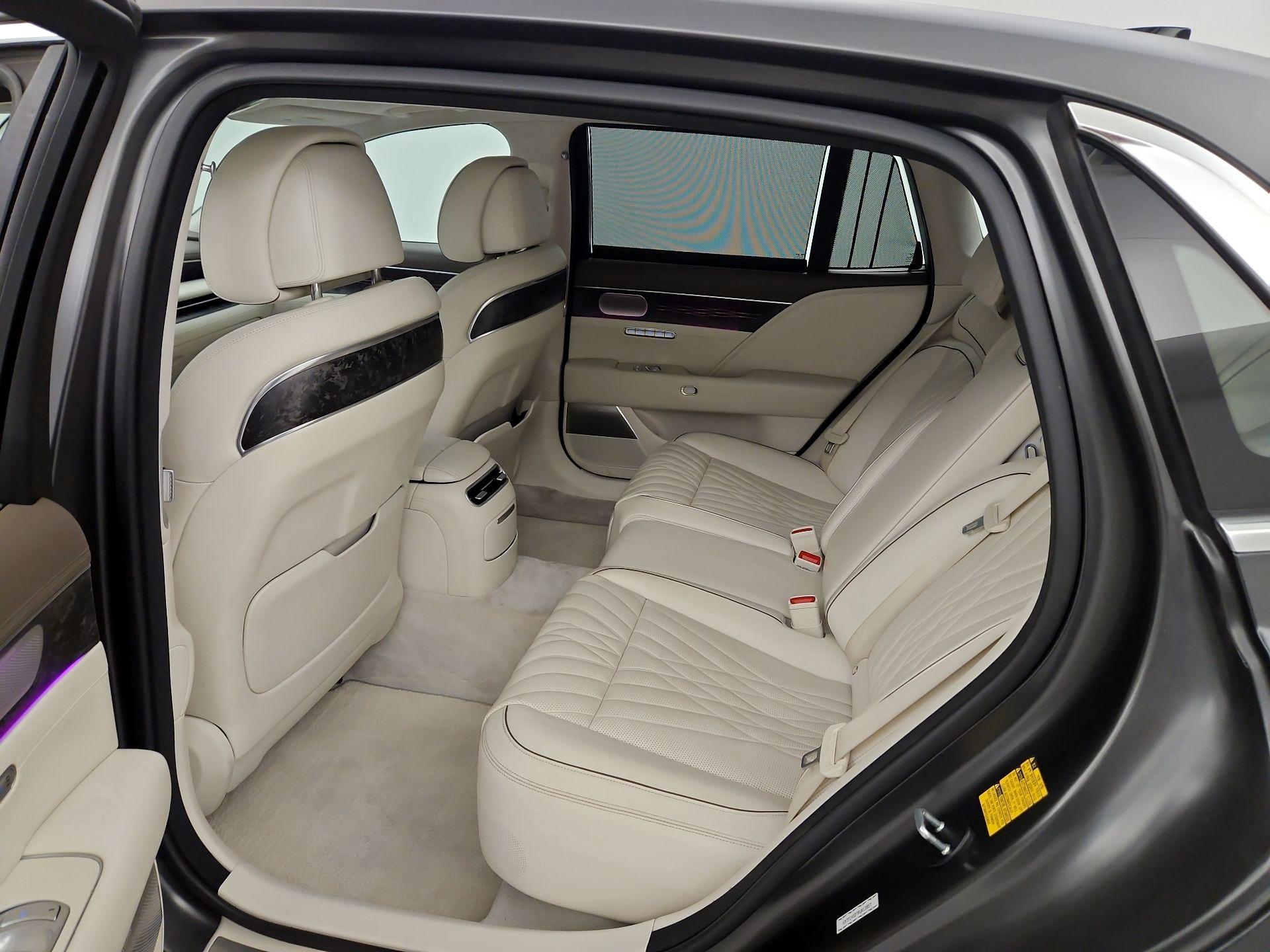 Thumbnail: 2023 Genesis G90 - 20