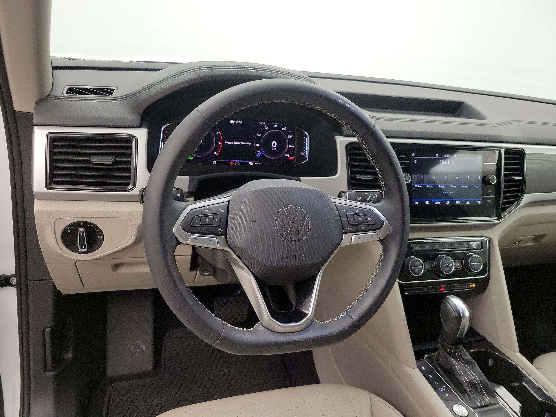 Thumbnail: 2023 Volkswagen Atlas - 10