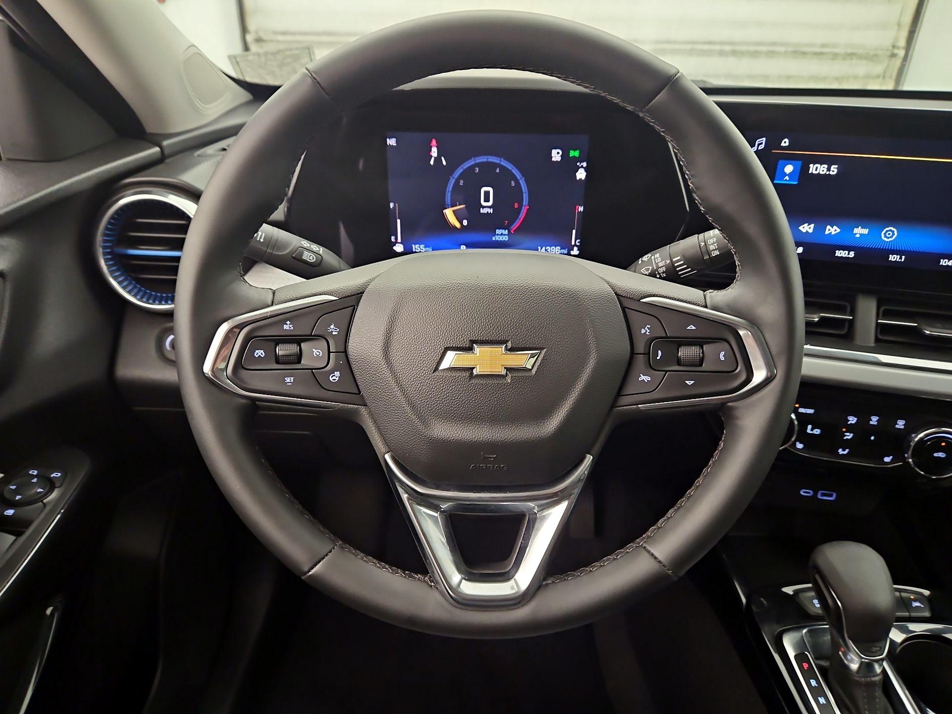 Thumbnail: 2025 Chevrolet Trax - 10