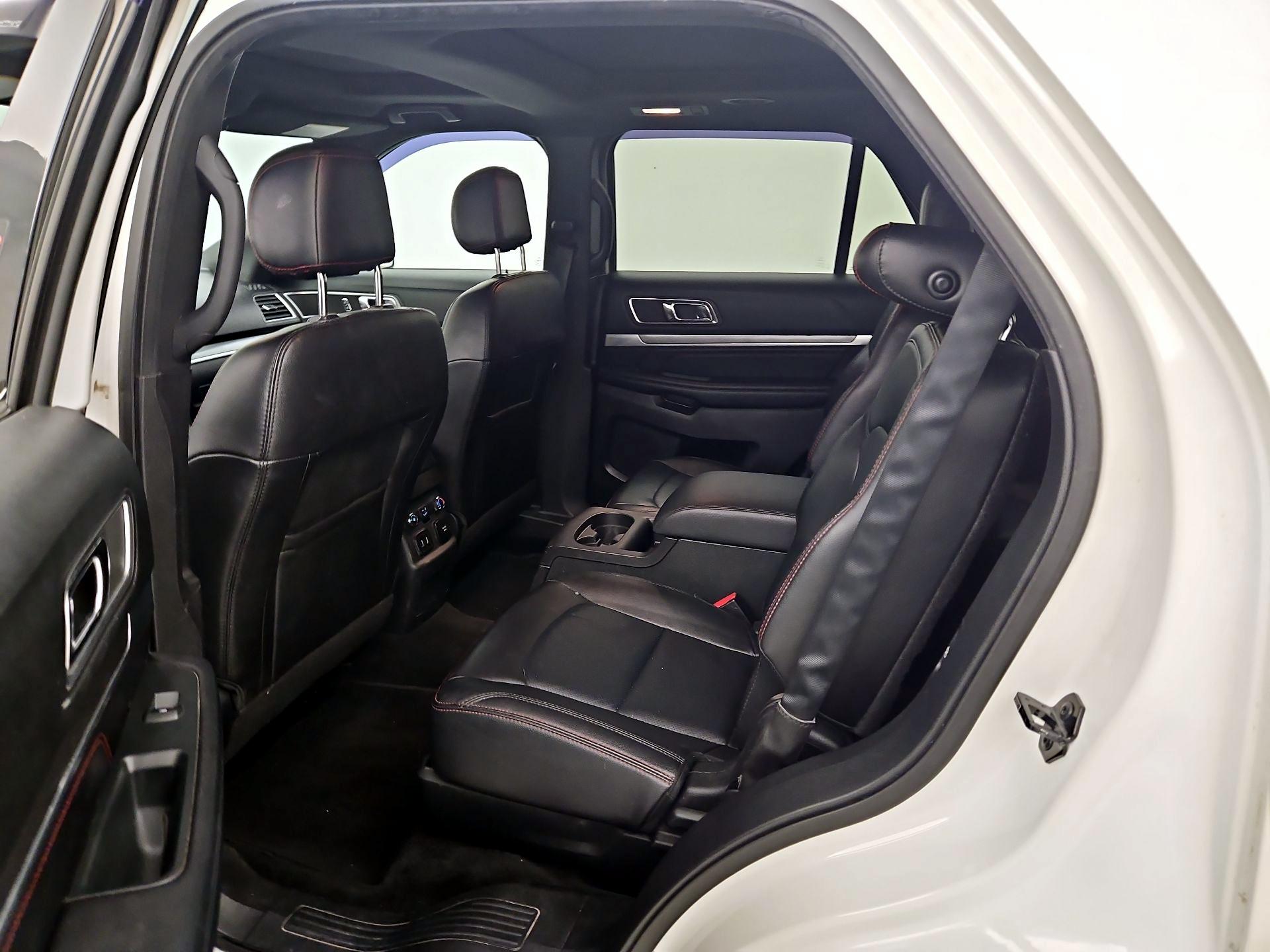 Thumbnail: 2017 Ford Explorer - 19