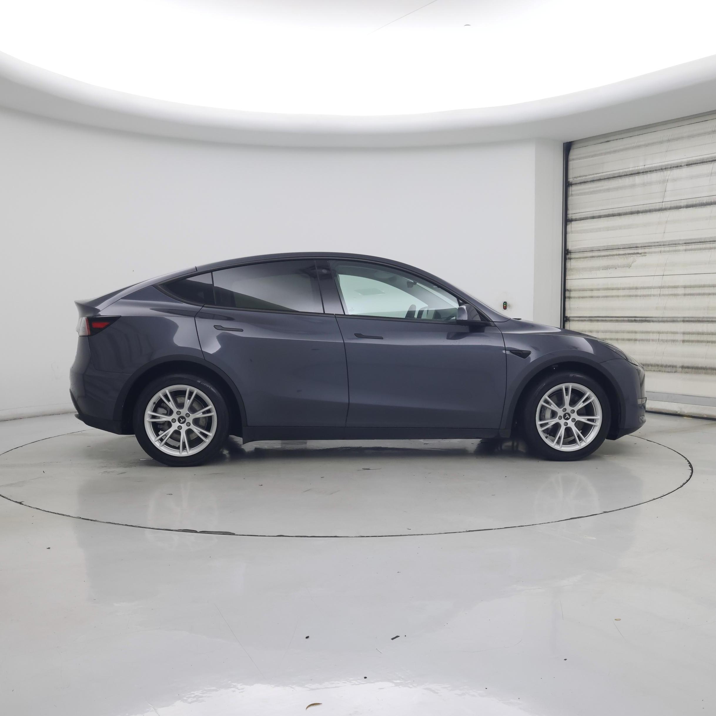 Thumbnail: 2023 Tesla Model Y - 7