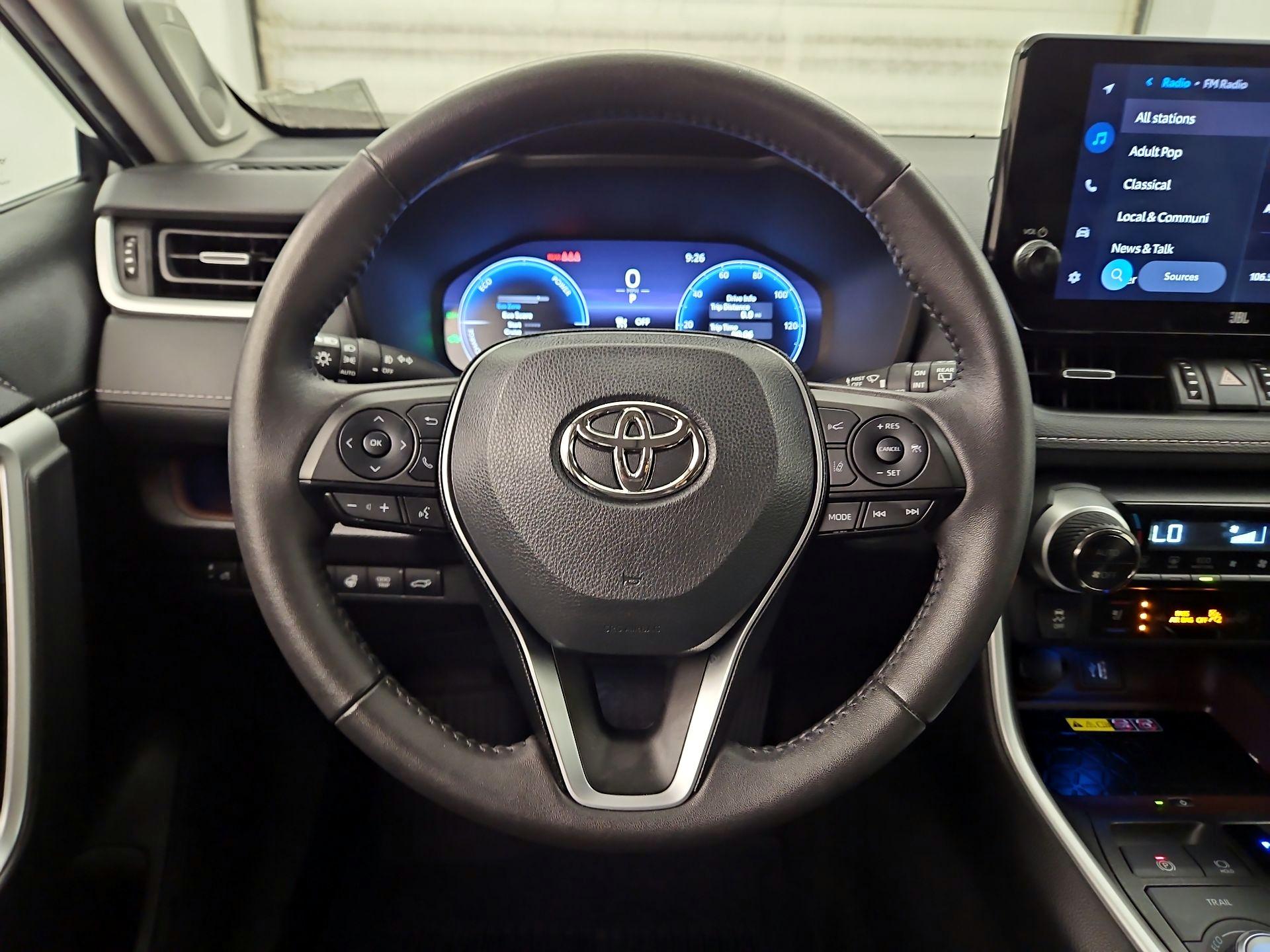 Thumbnail: 2023 Toyota RAV4 - 10