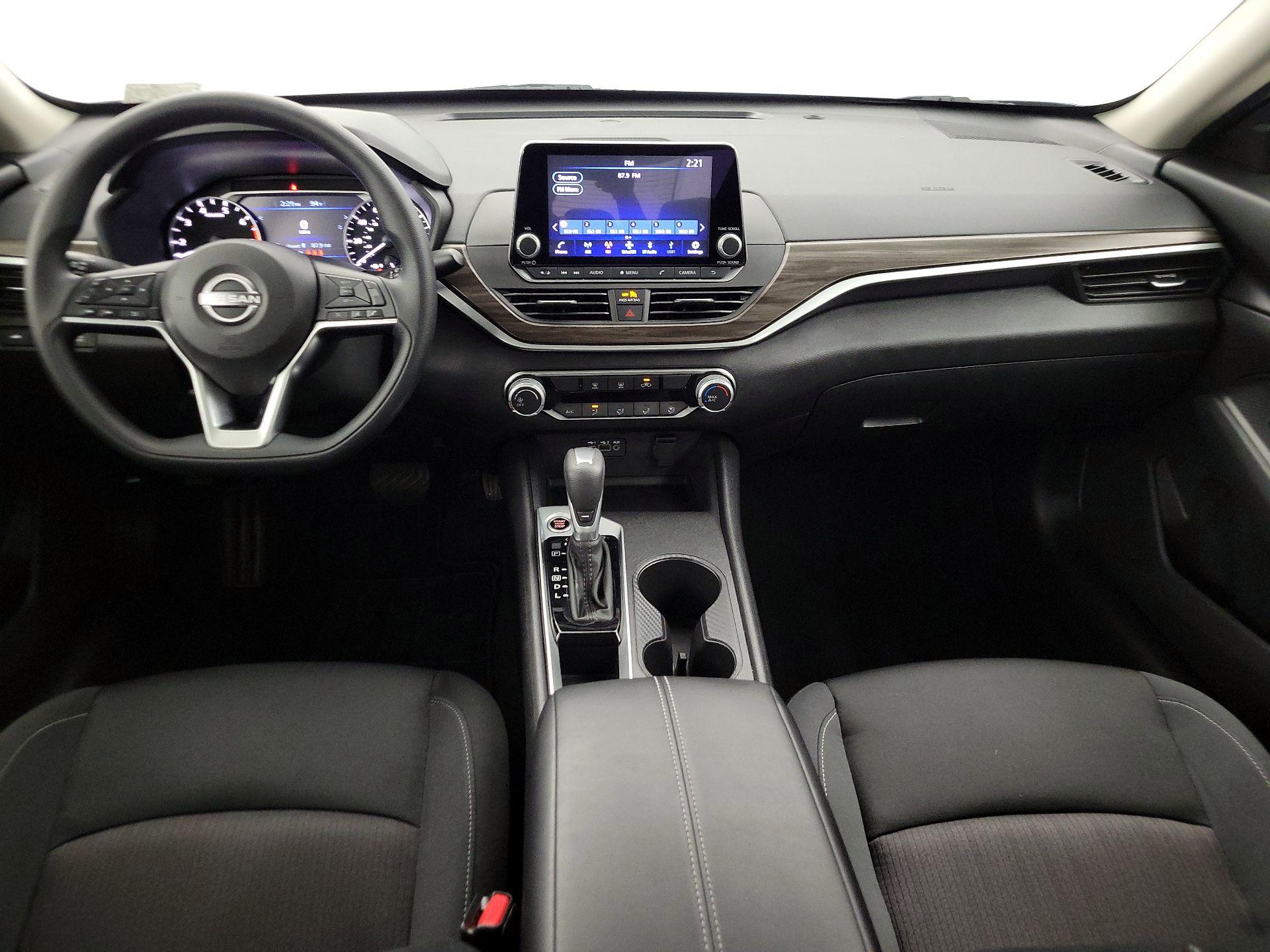 Thumbnail: 2025 Nissan Altima - 9