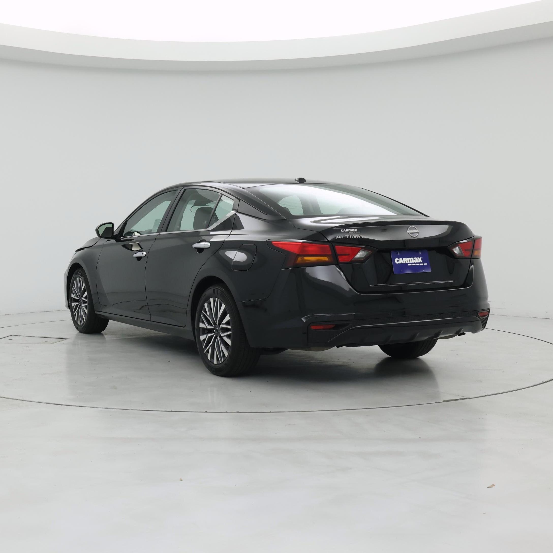 Thumbnail: 2025 Nissan Altima - 2