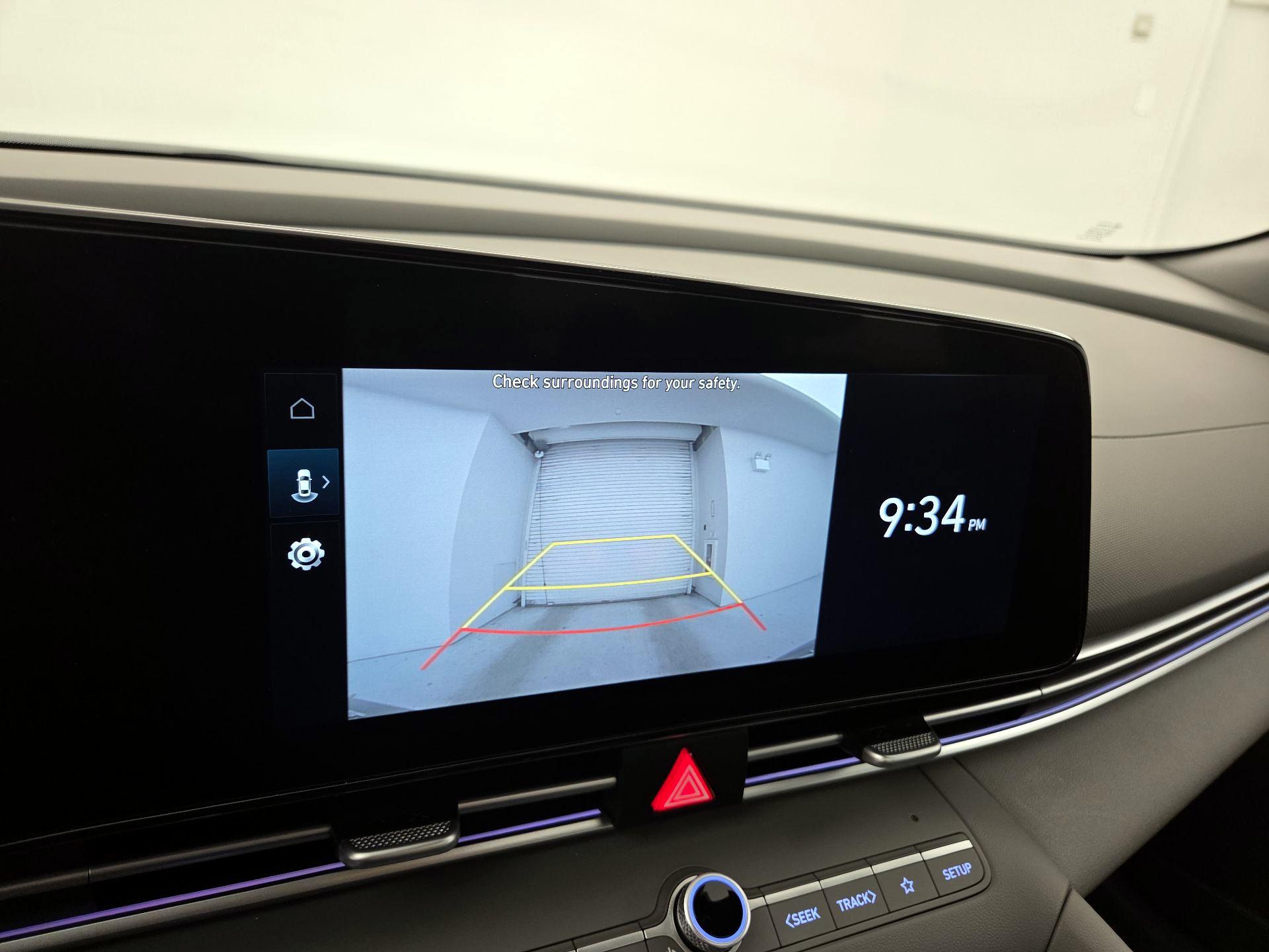 Thumbnail: 2025 Hyundai Elantra - 14