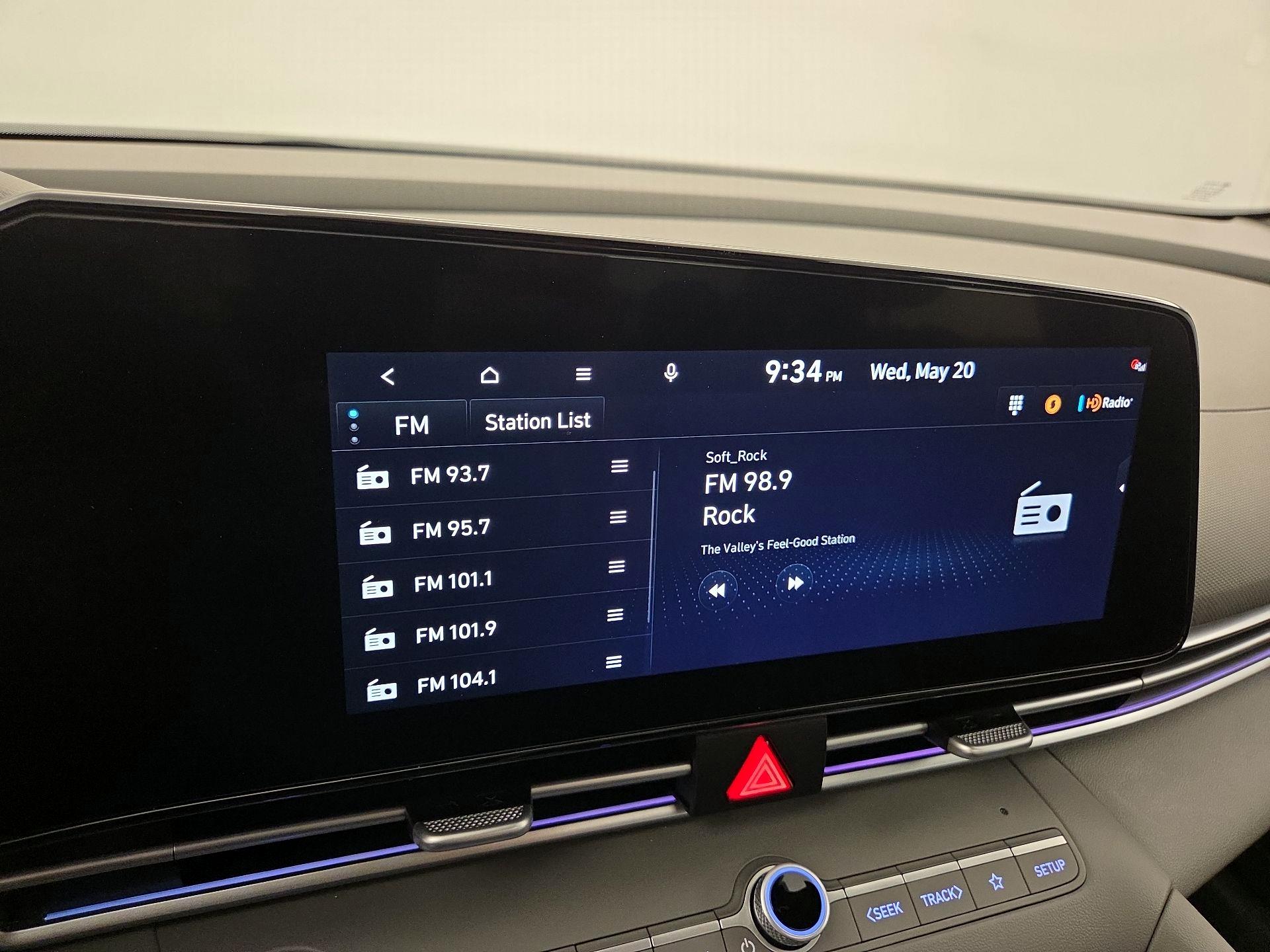 Thumbnail: 2025 Hyundai Elantra - 15