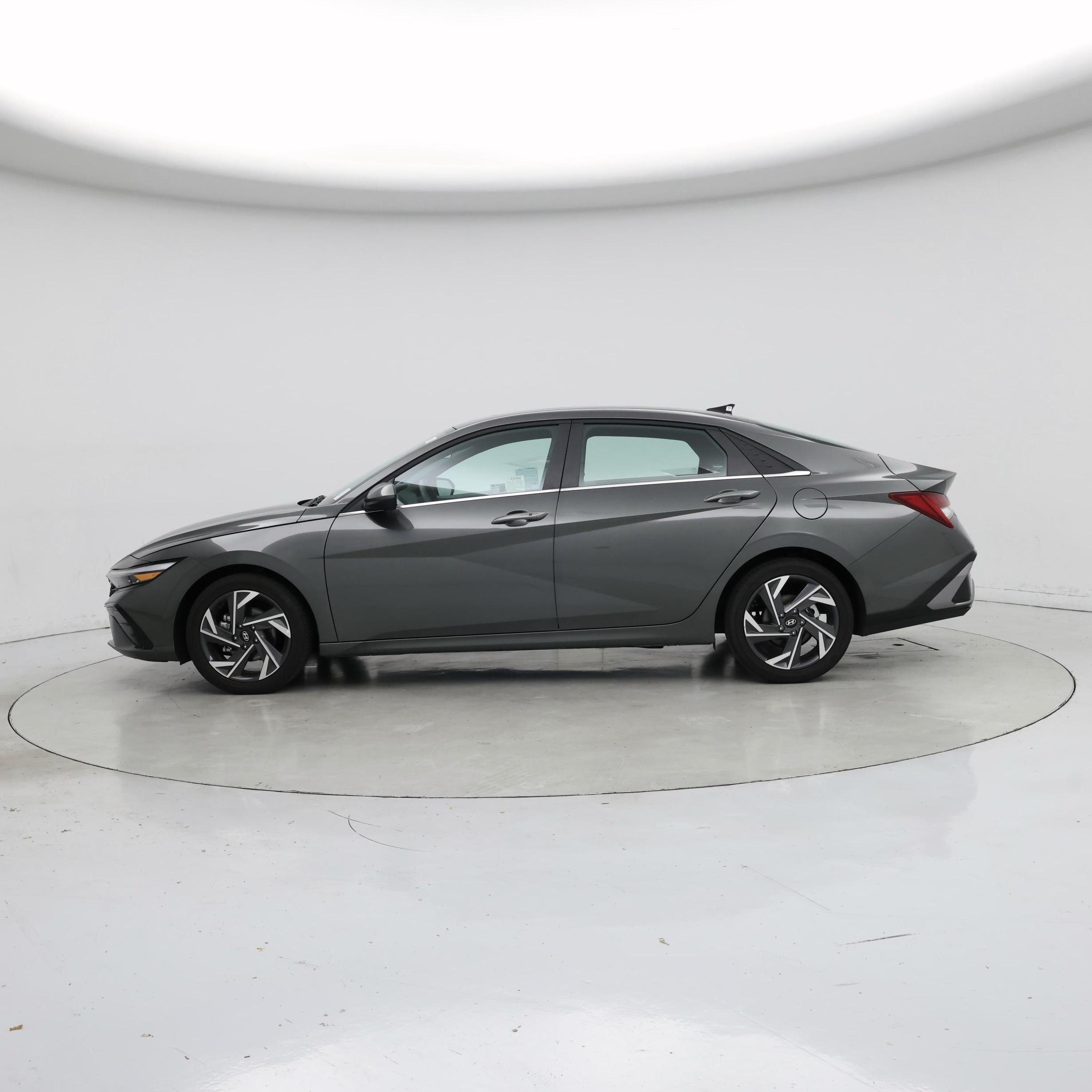 Thumbnail: 2025 Hyundai Elantra - 3