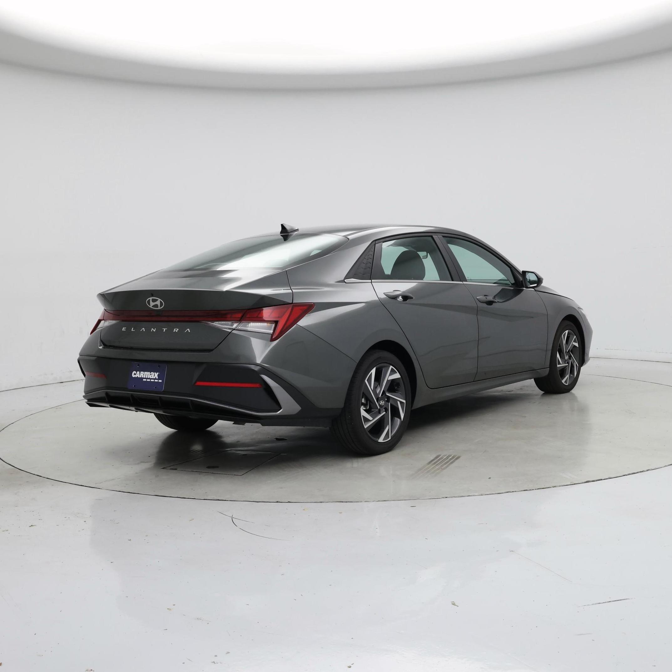 Thumbnail: 2025 Hyundai Elantra - 8
