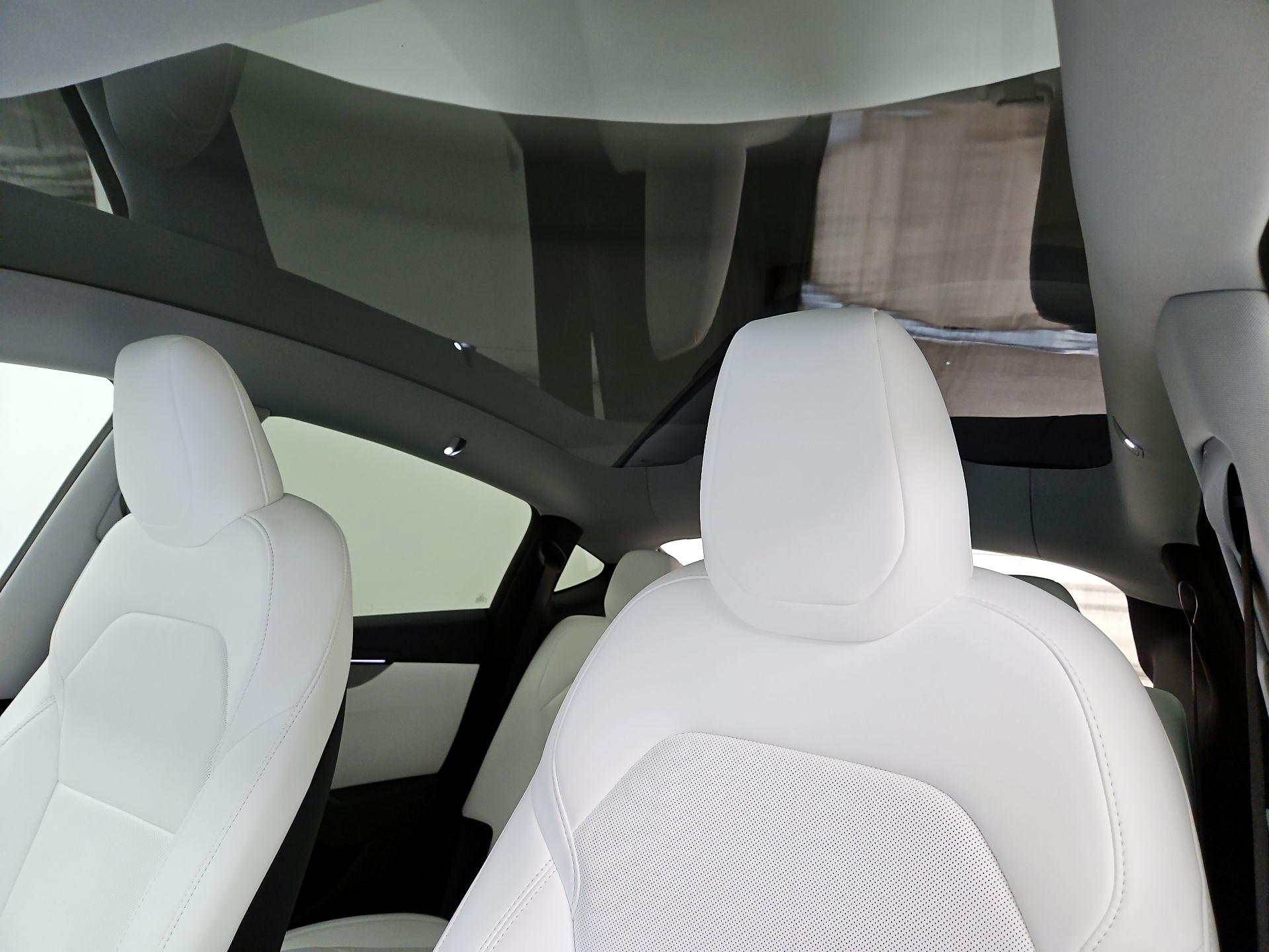 Thumbnail: 2026 Tesla Model Y - 18
