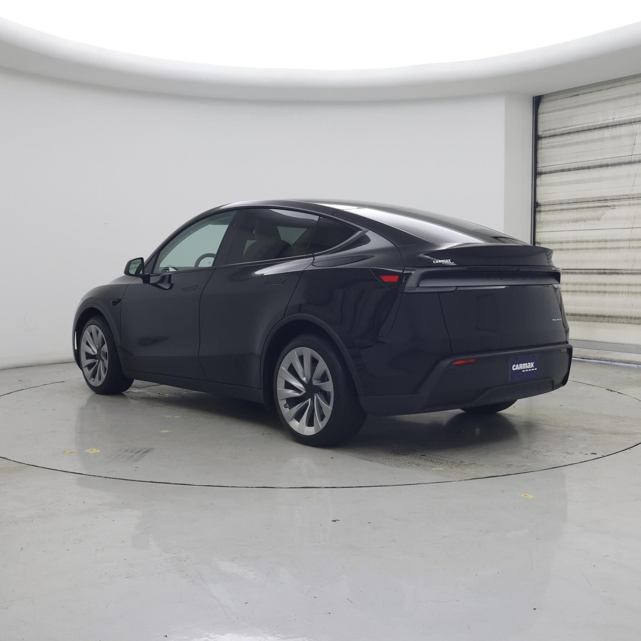 Thumbnail: 2026 Tesla Model Y - 2