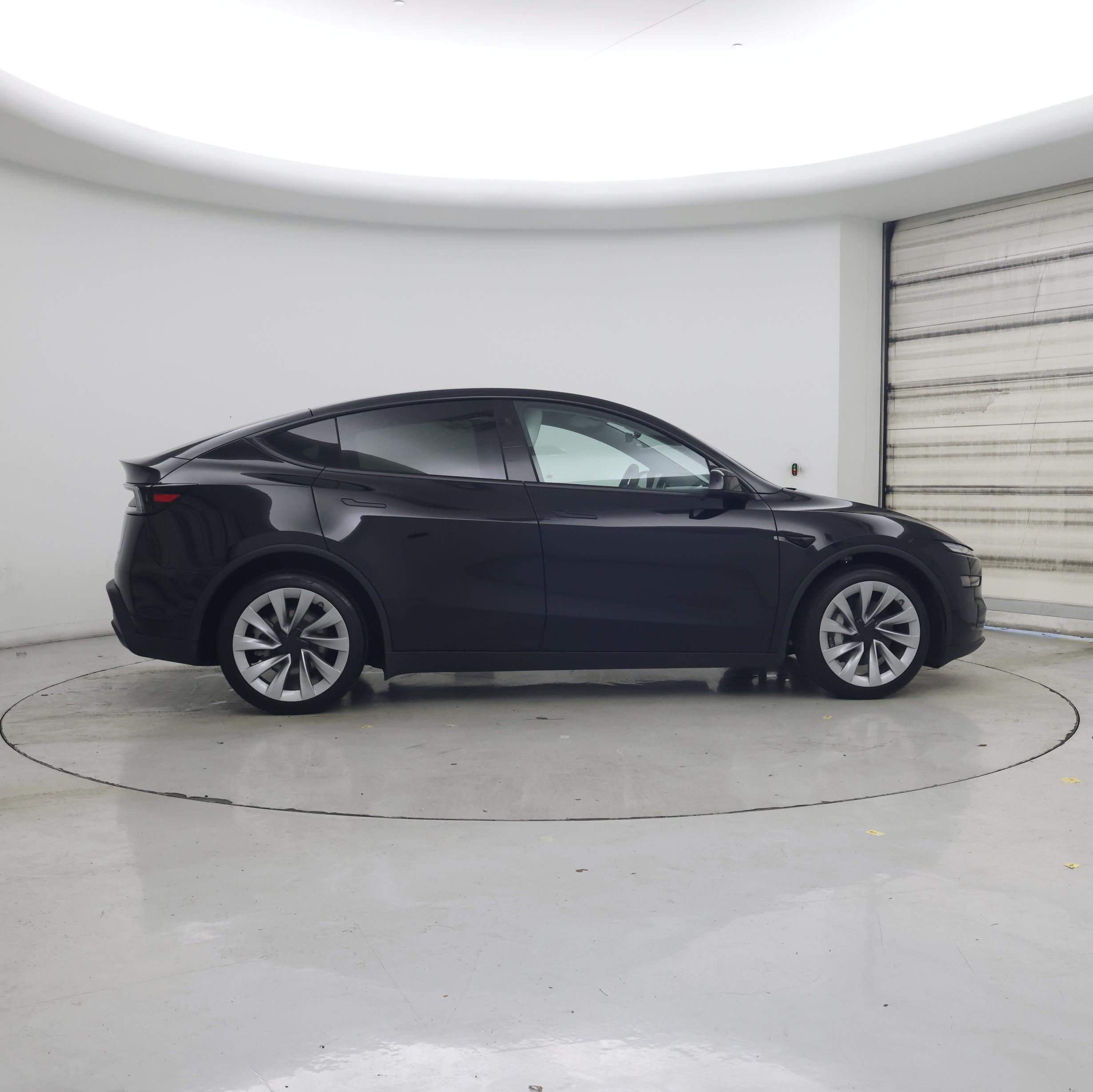 Thumbnail: 2026 Tesla Model Y - 7