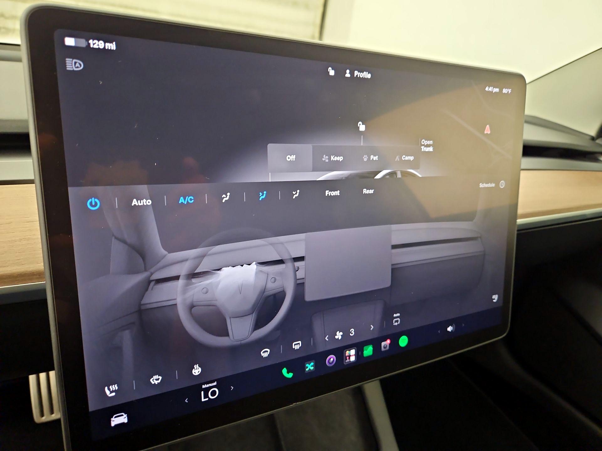 Thumbnail: 2023 Tesla Model 3 - 16