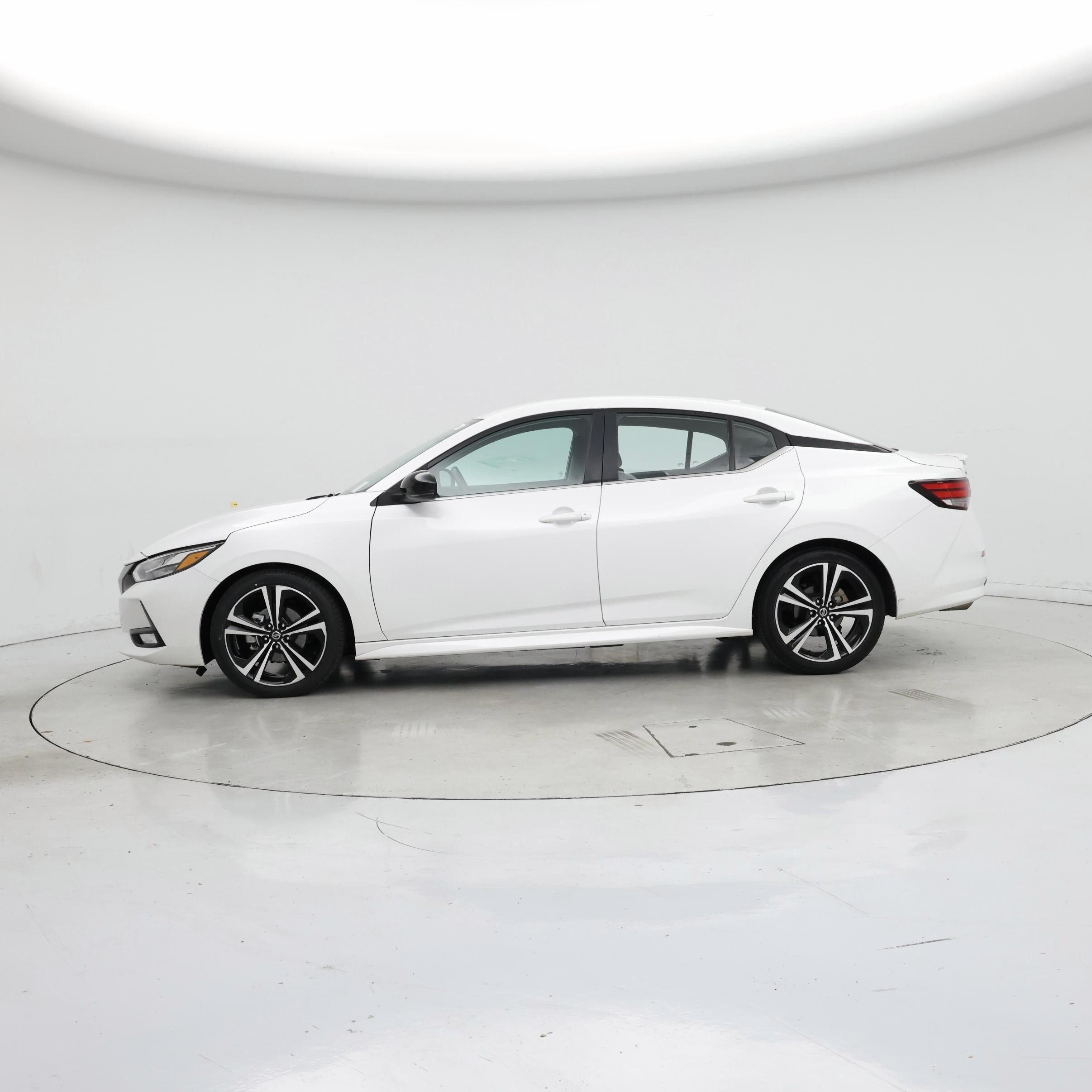 Thumbnail: 2022 Nissan Sentra - 3