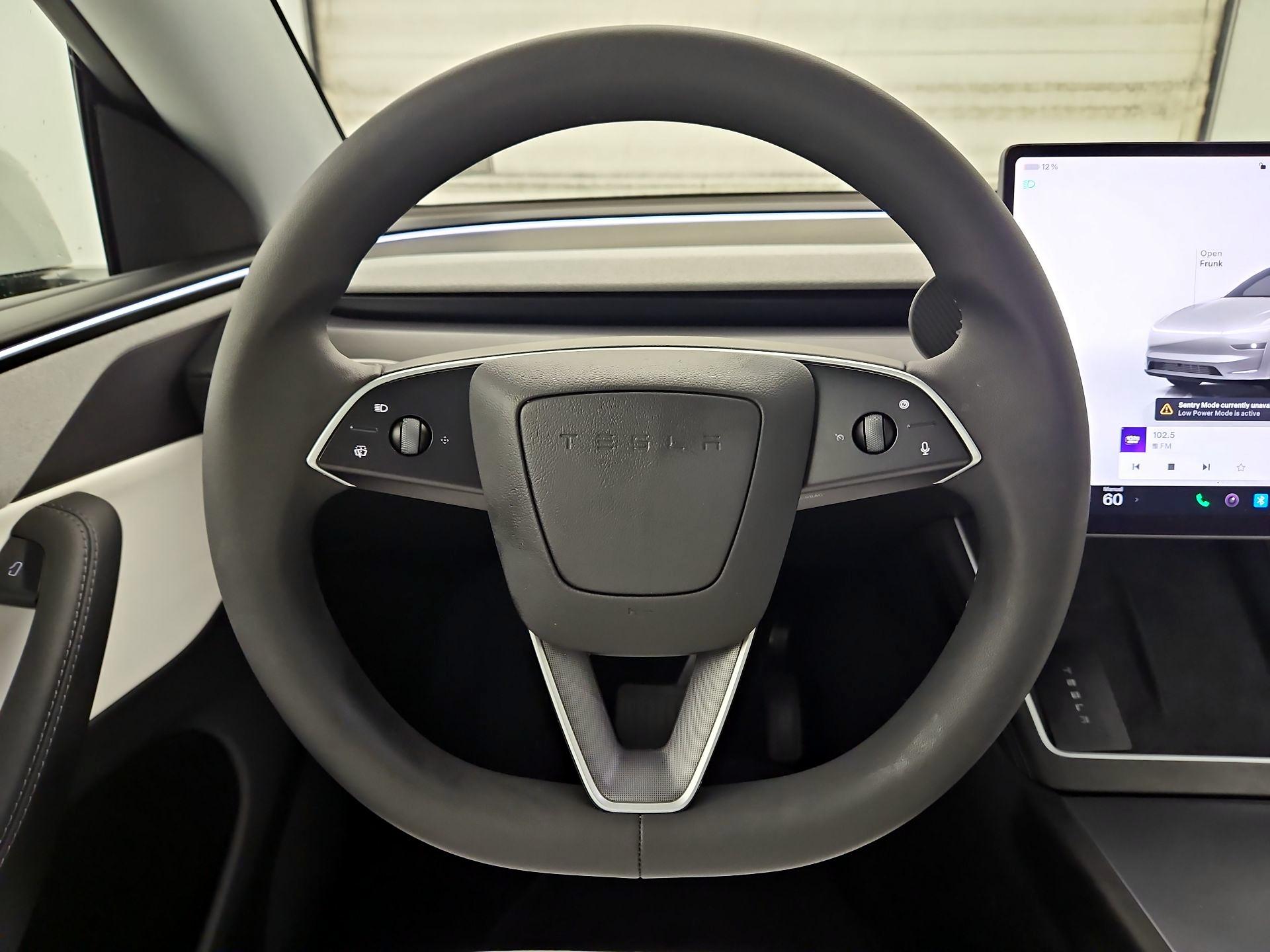 Thumbnail: 2026 Tesla Model Y - 10
