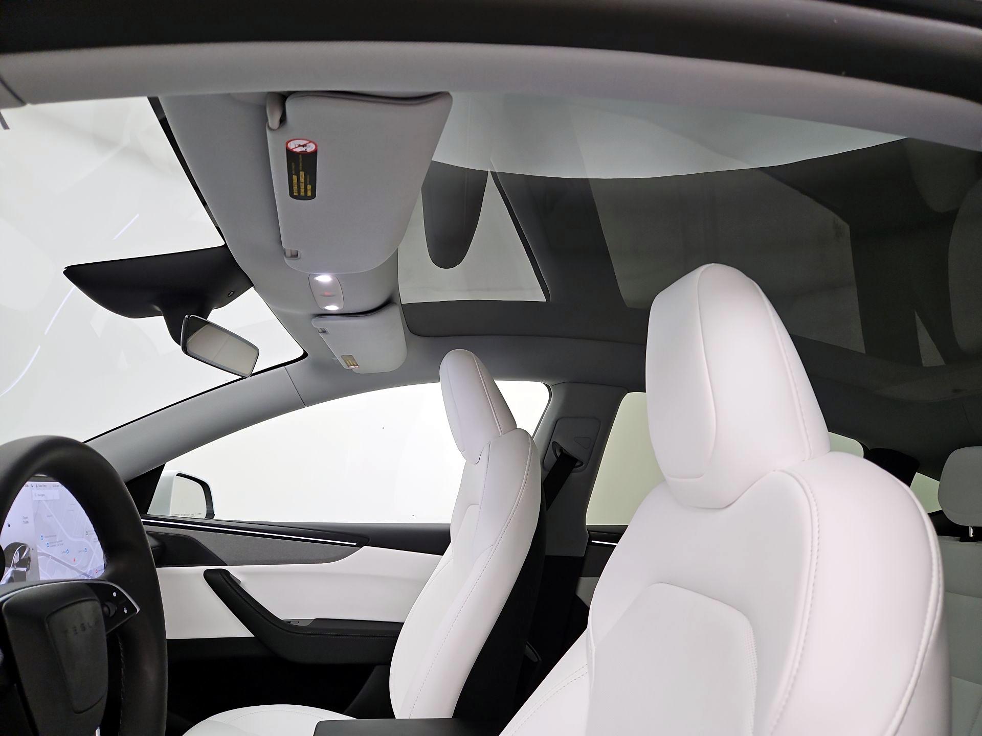 Thumbnail: 2026 Tesla Model Y - 18