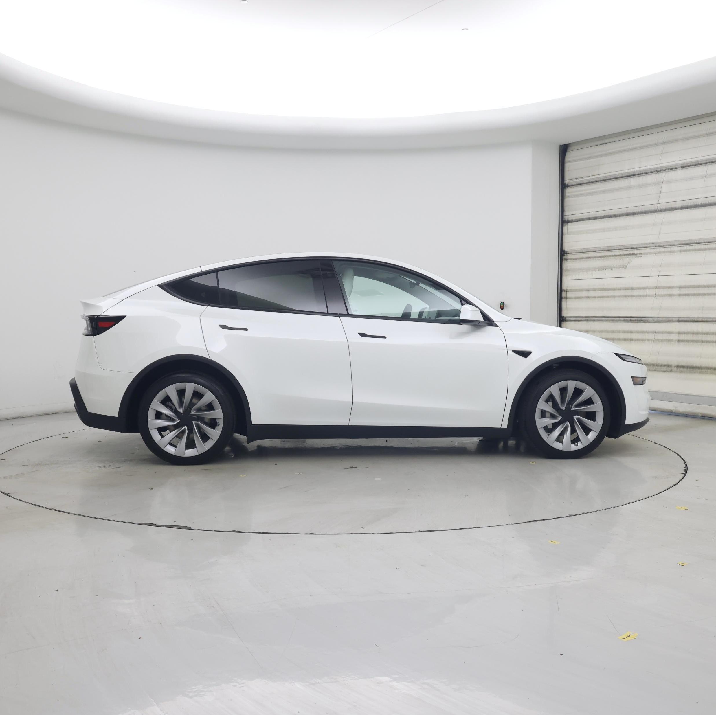 Thumbnail: 2026 Tesla Model Y - 7