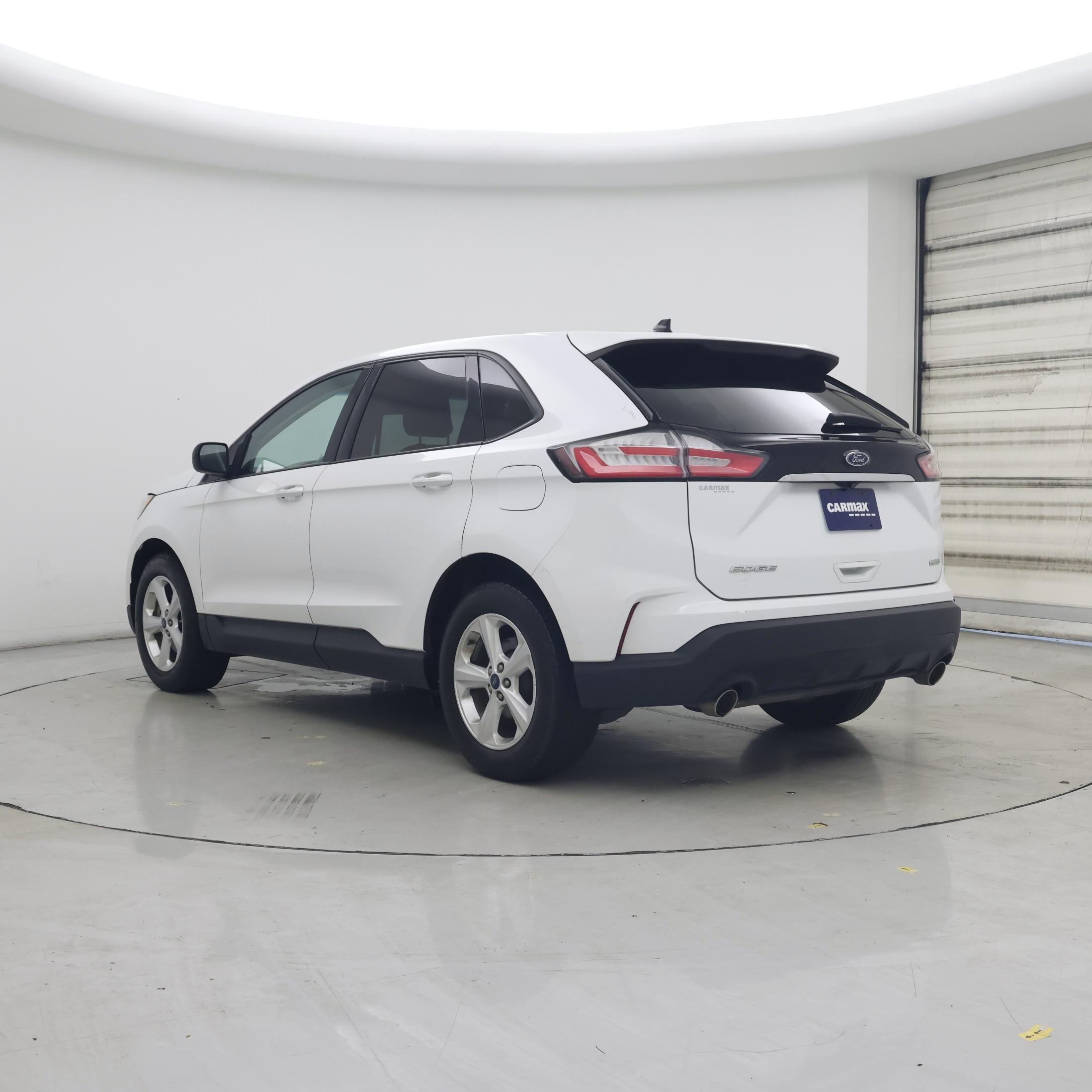 Thumbnail: 2019 Ford Edge - 2