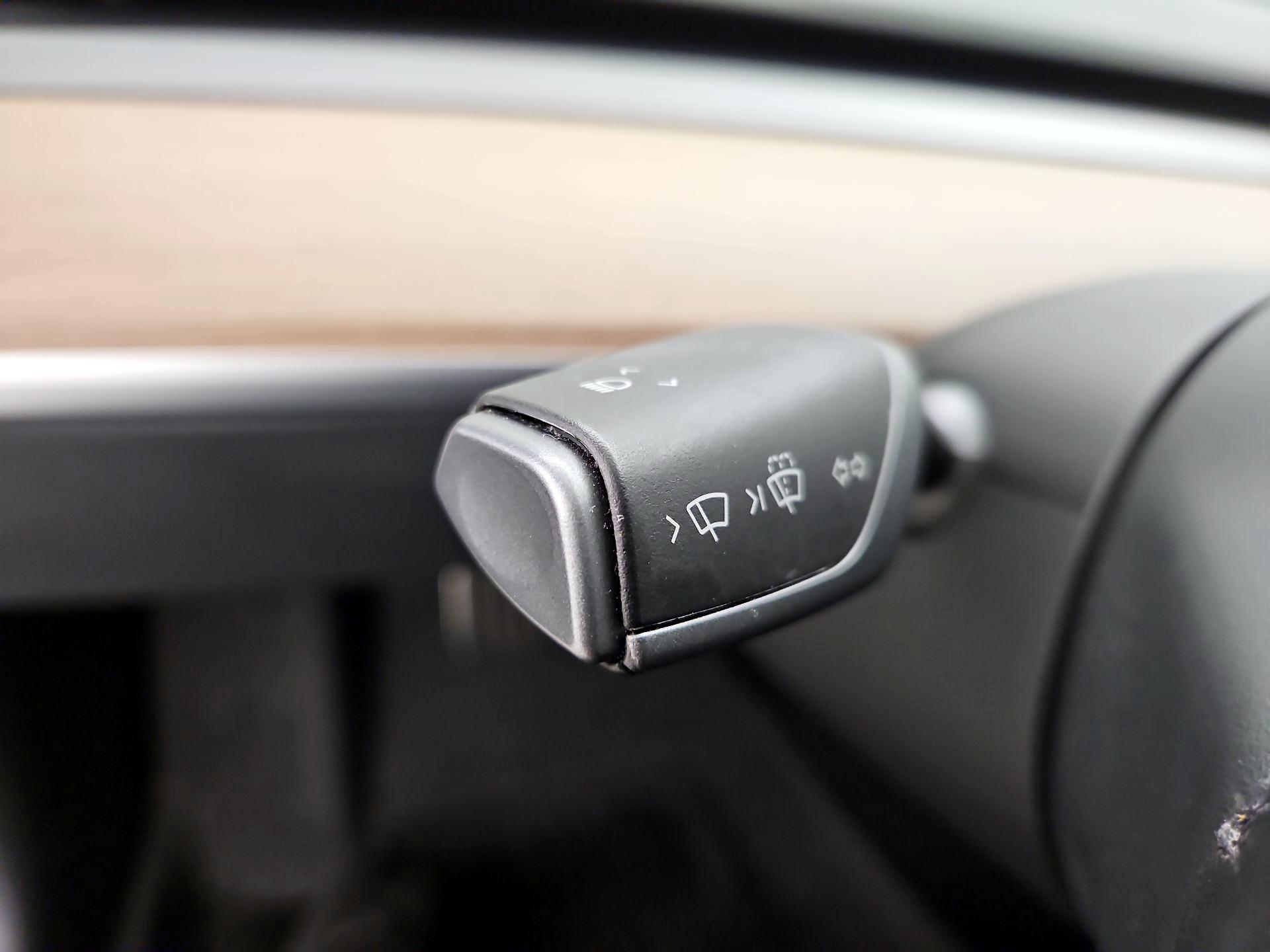 Thumbnail: 2023 Tesla Model 3 - 13