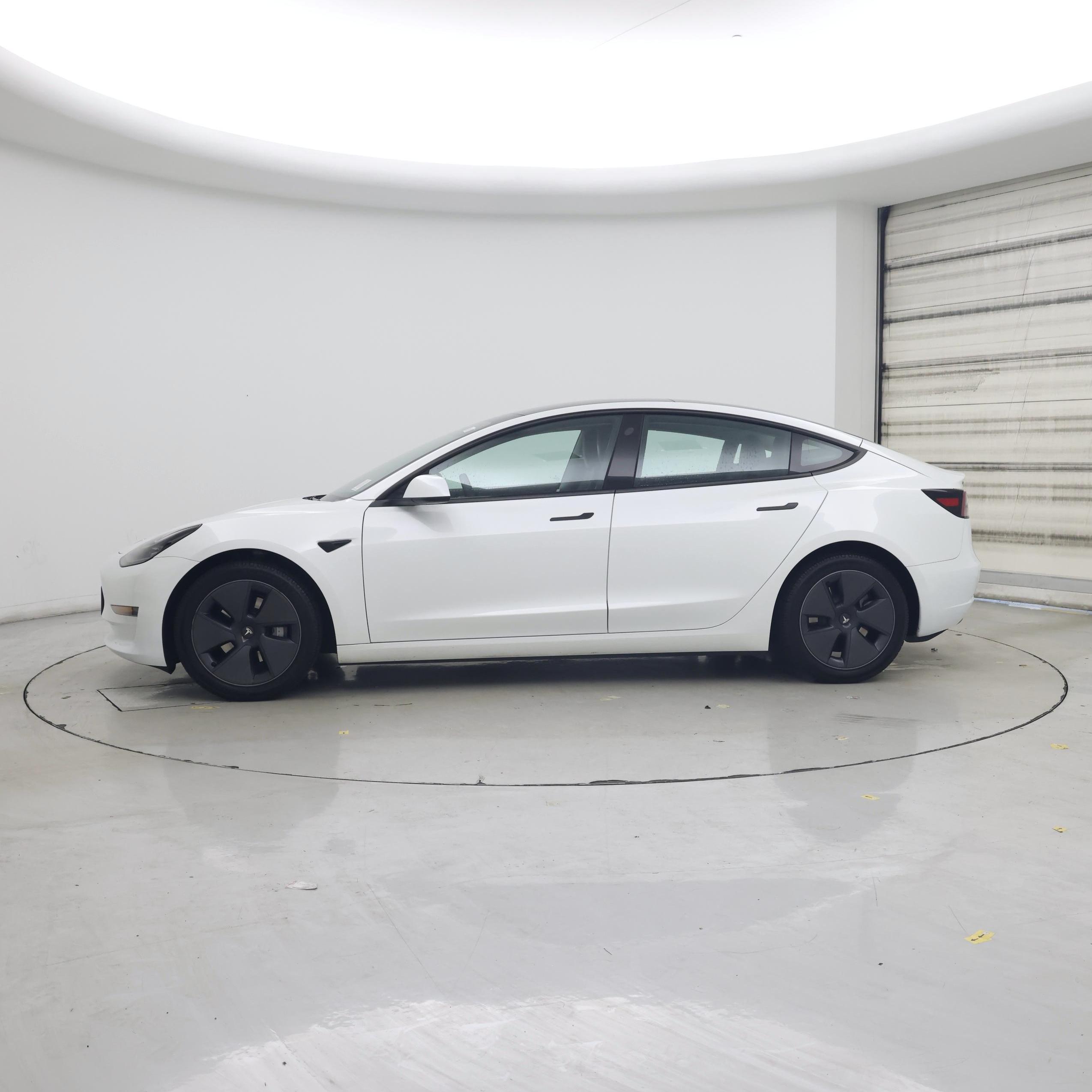 Thumbnail: 2023 Tesla Model 3 - 3
