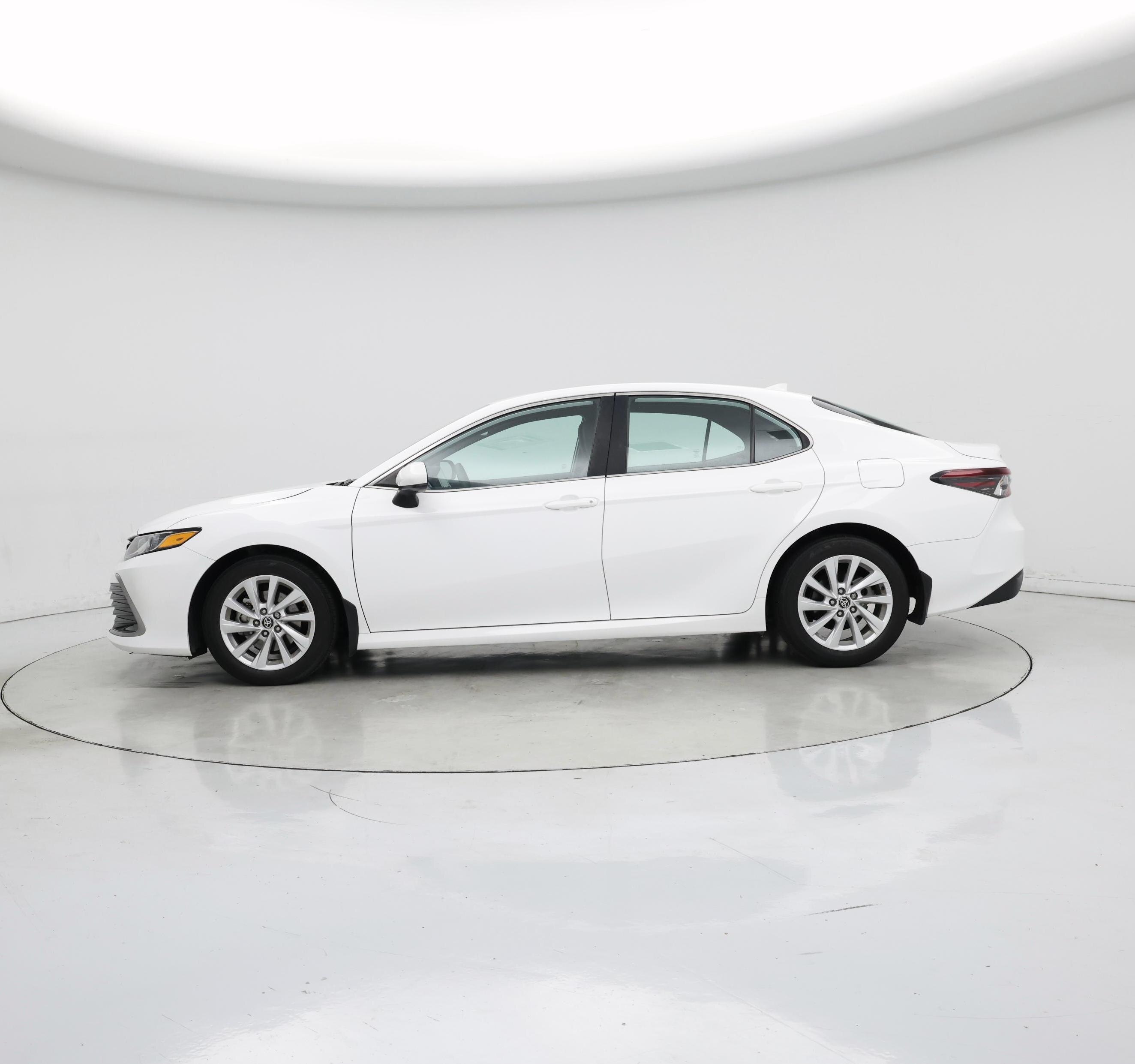 Thumbnail: 2023 Toyota Camry - 3