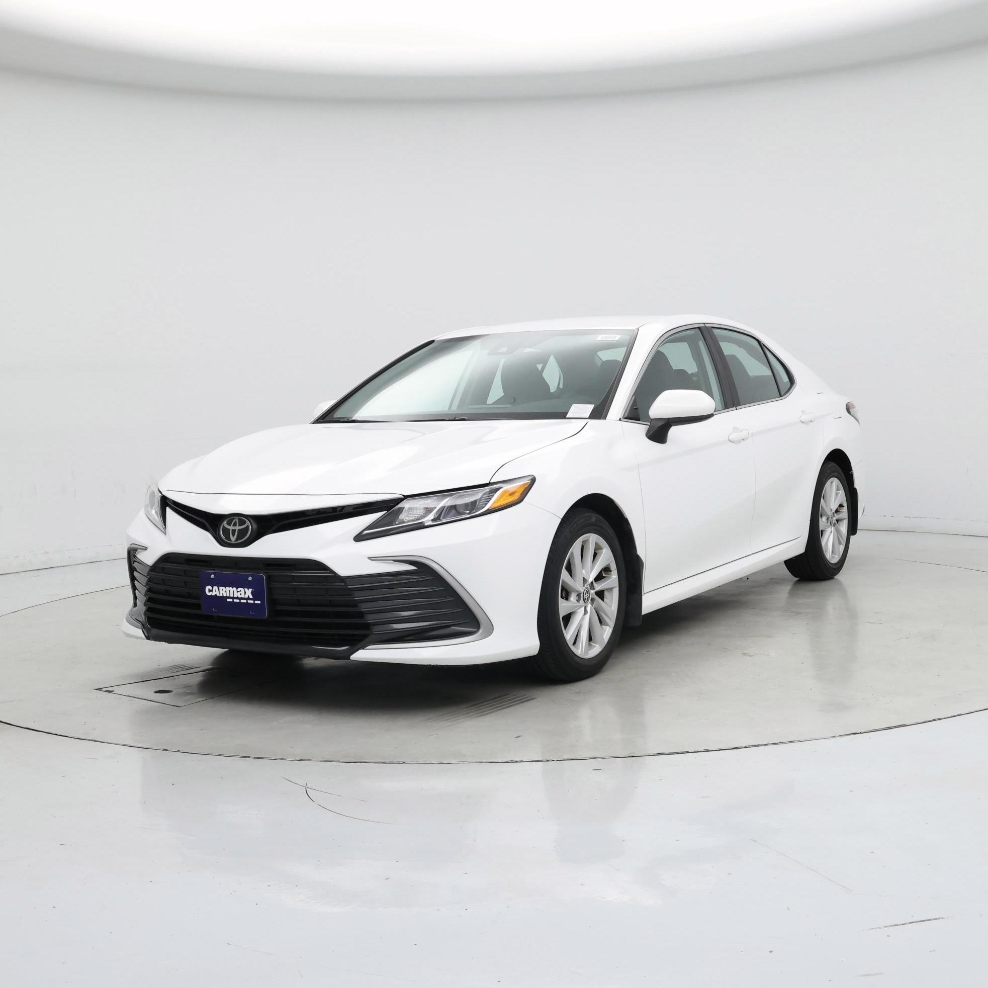 Thumbnail: 2023 Toyota Camry - 4