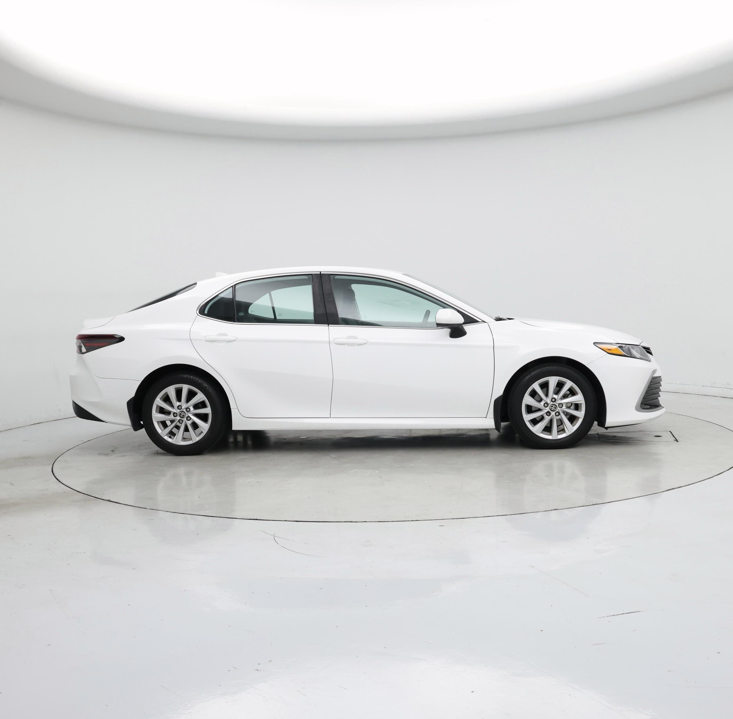 Thumbnail: 2023 Toyota Camry - 7