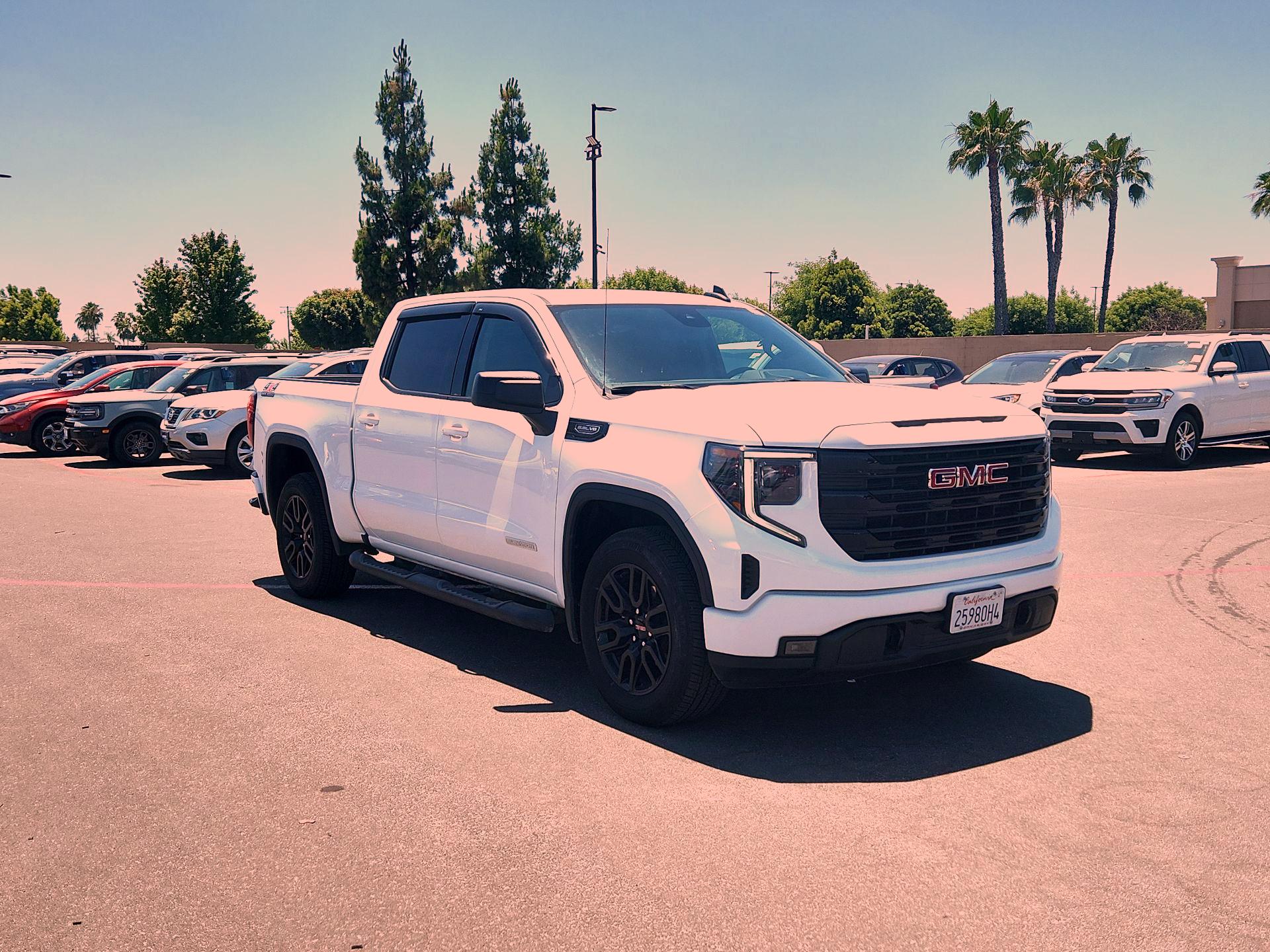 Thumbnail: 2025 GMC Sierra 1500 - 1
